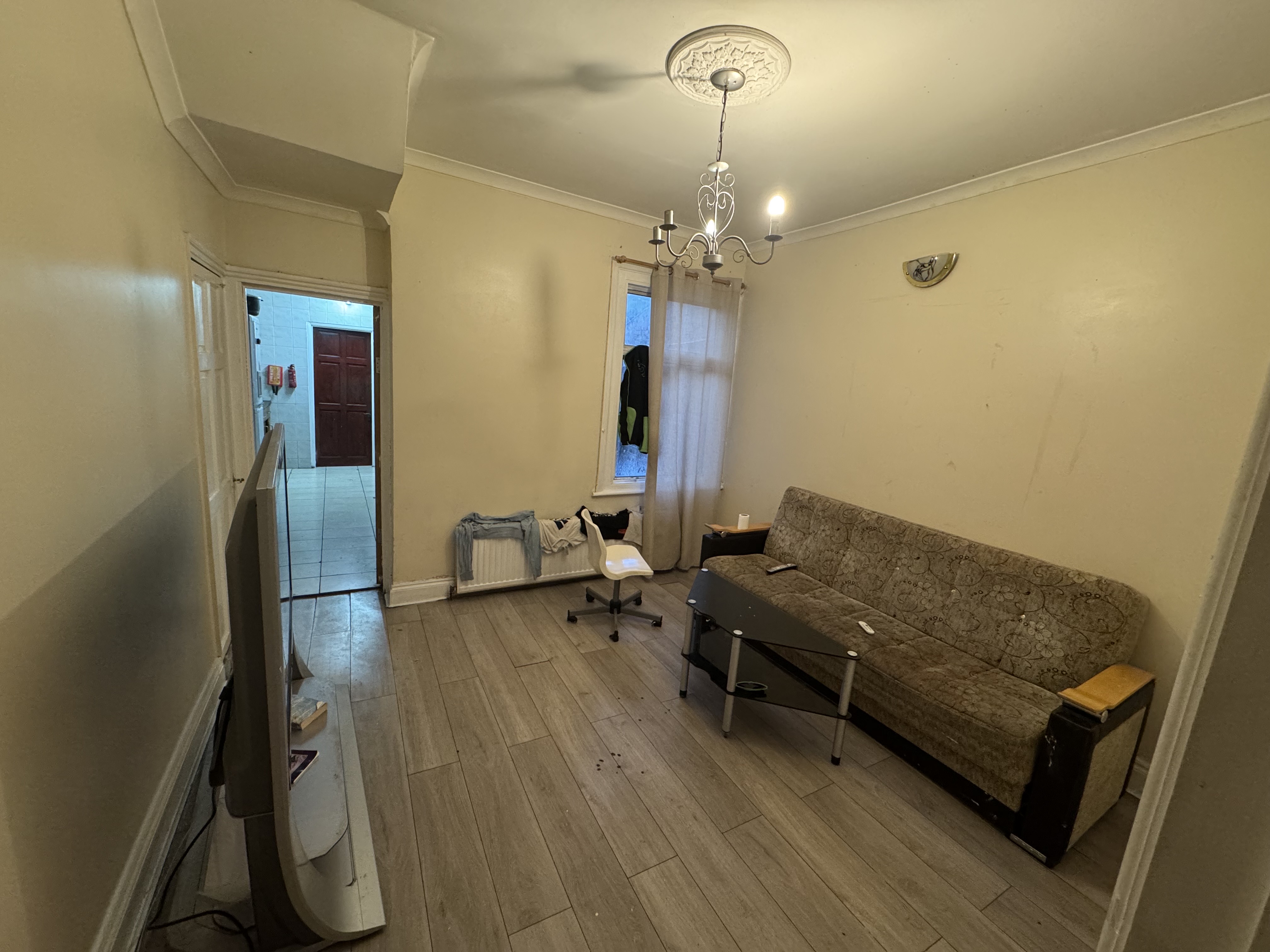 RoomsLocal image
