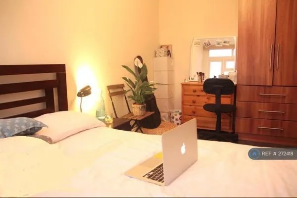  RoomsLocal image