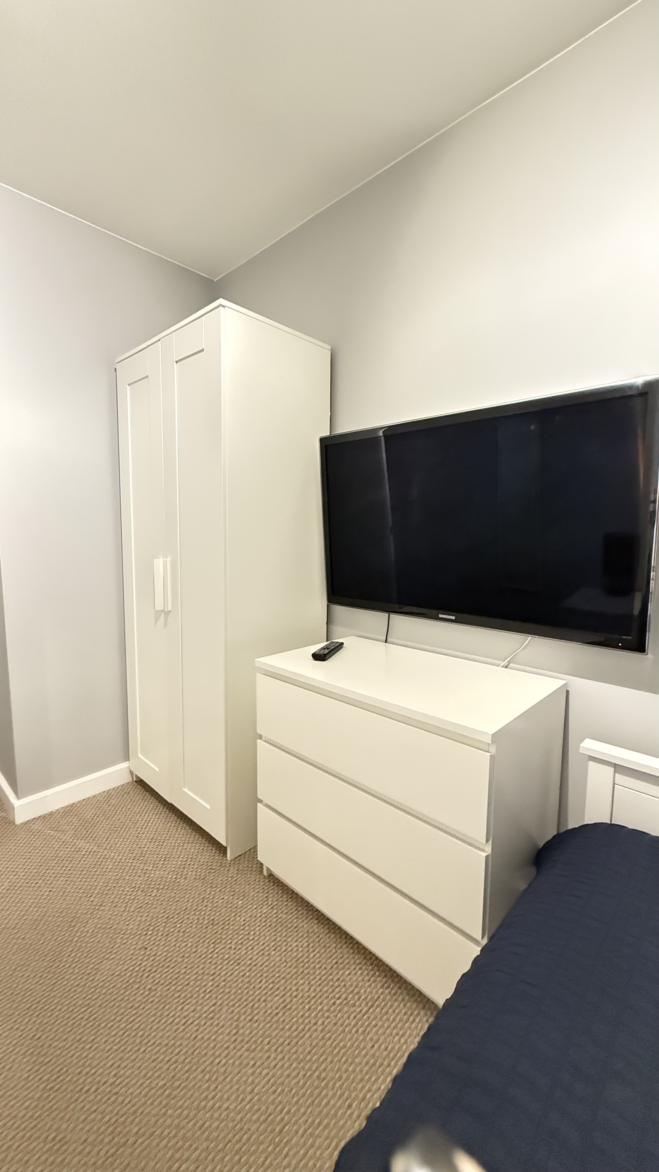 1 room in Colchester, CO4 3HF RoomsLocal image