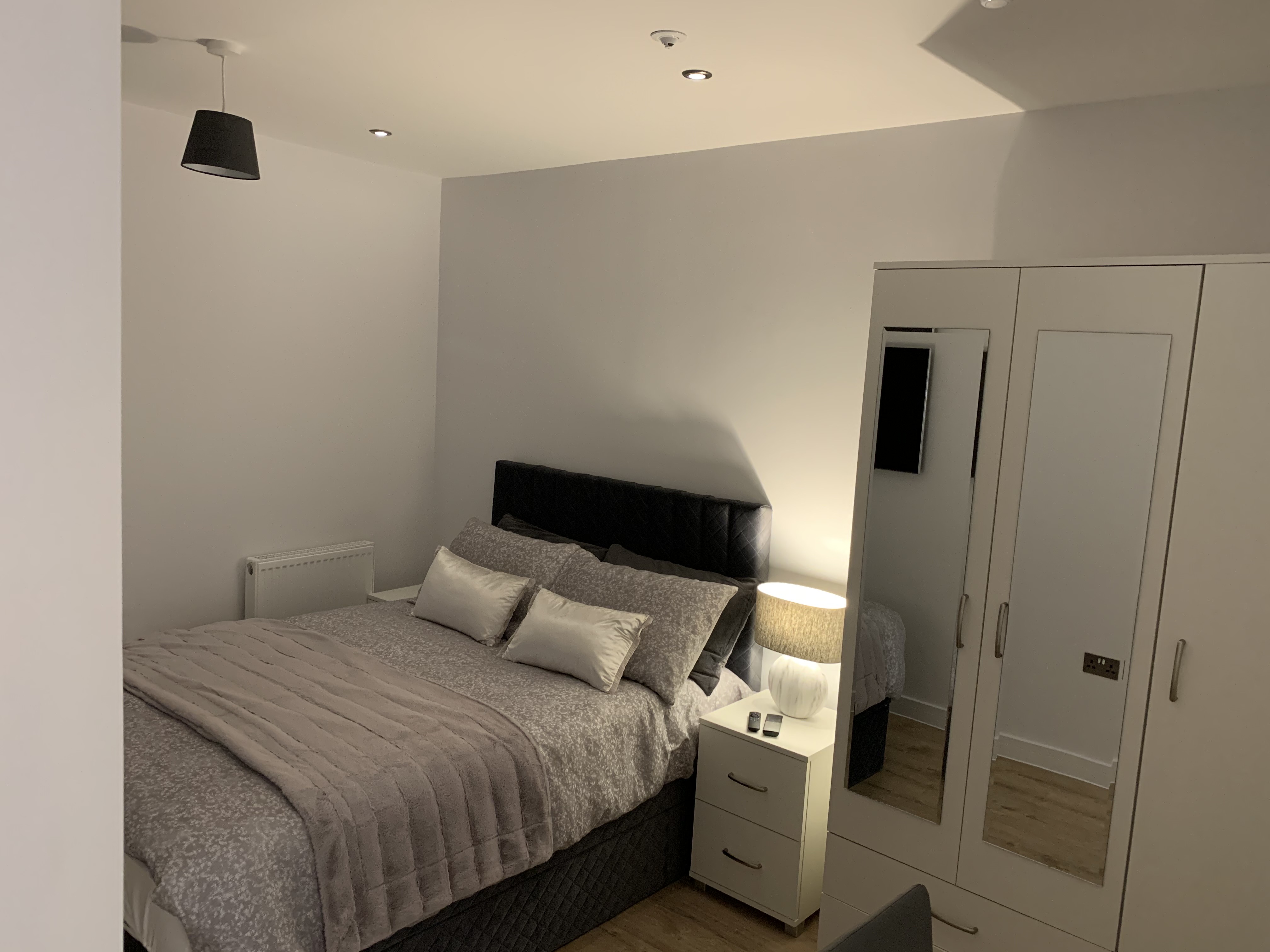  RoomsLocal image