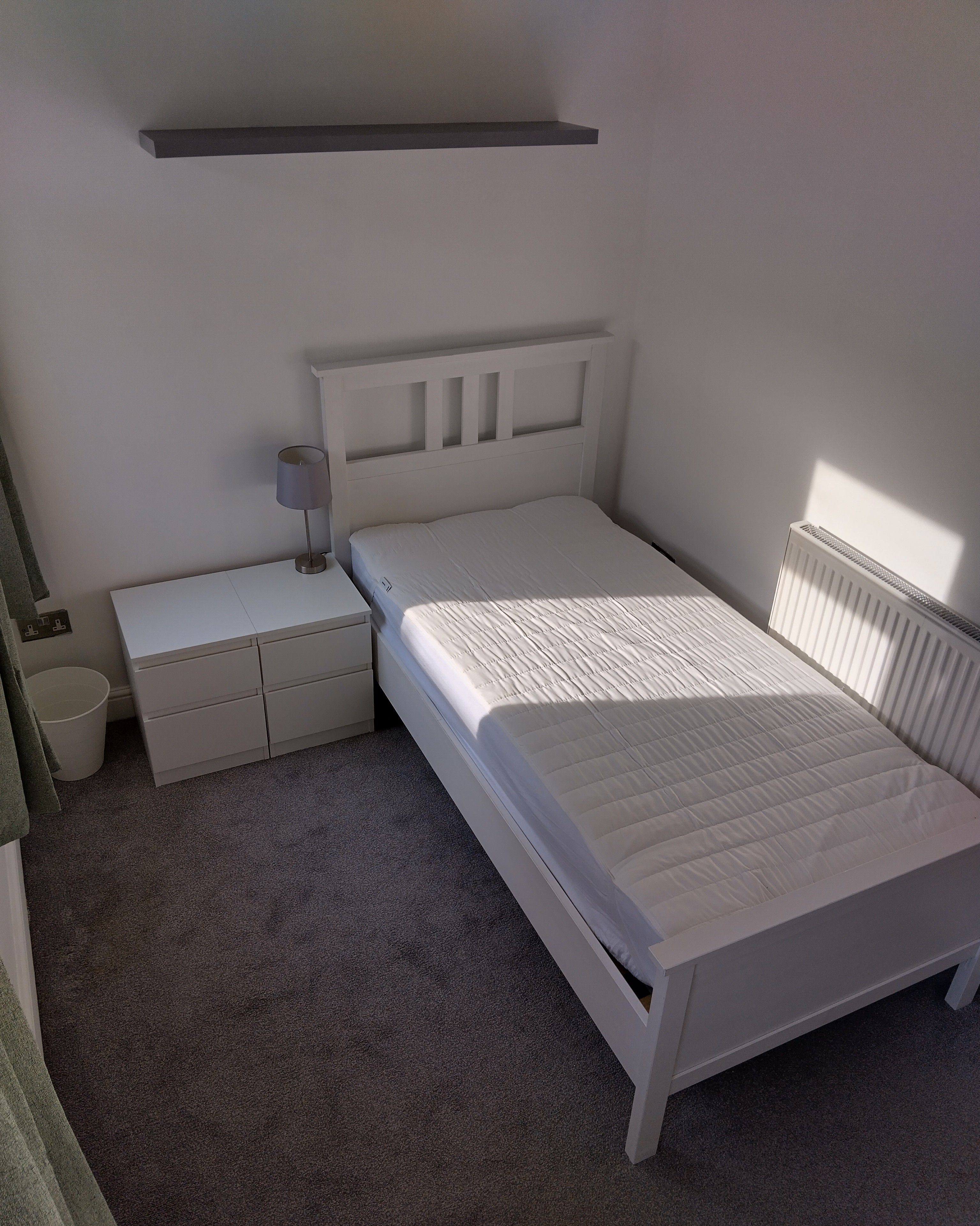 1 habitación en Newport, NP19 8GX RoomsLocal image