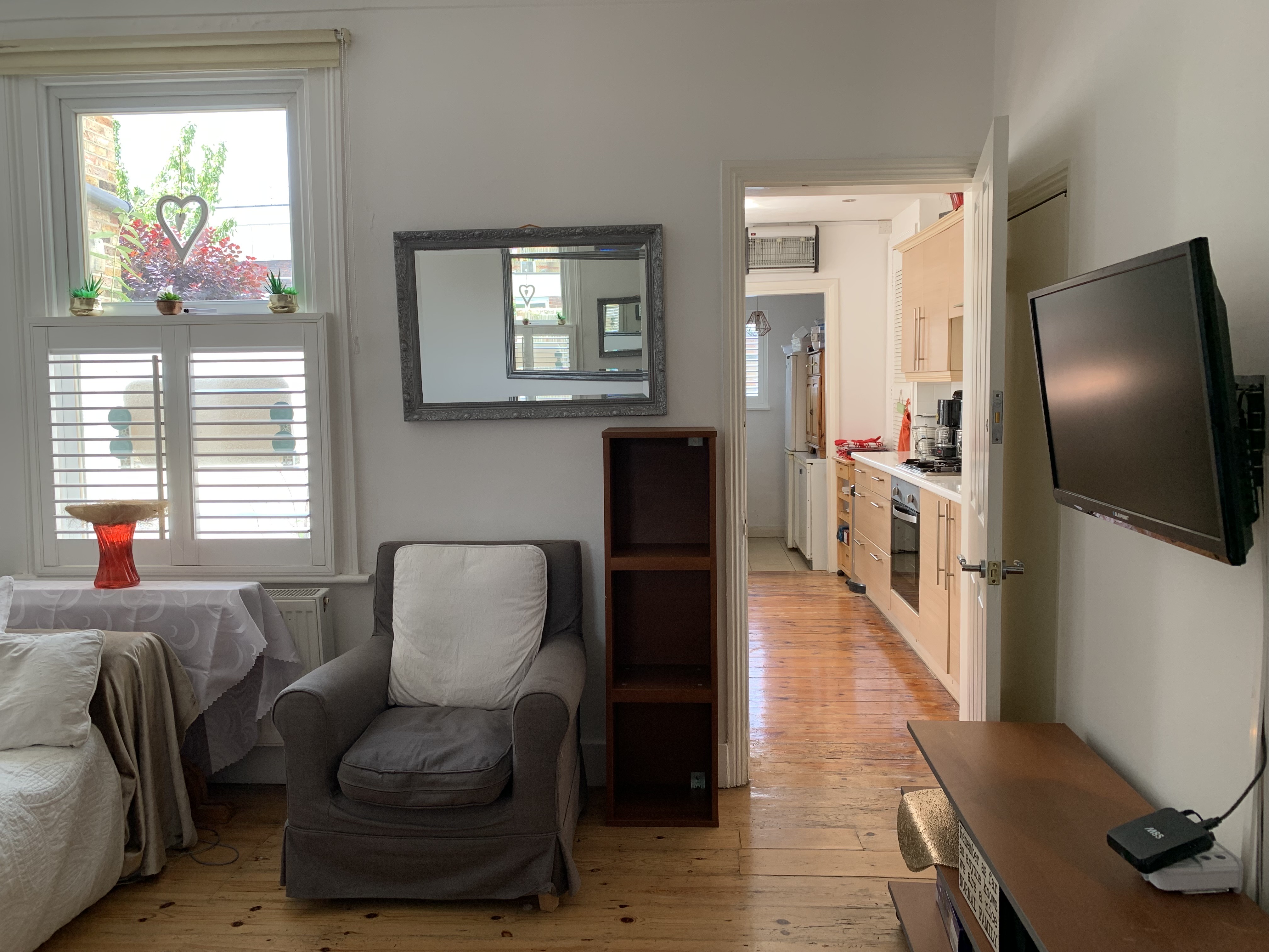  RoomsLocal image