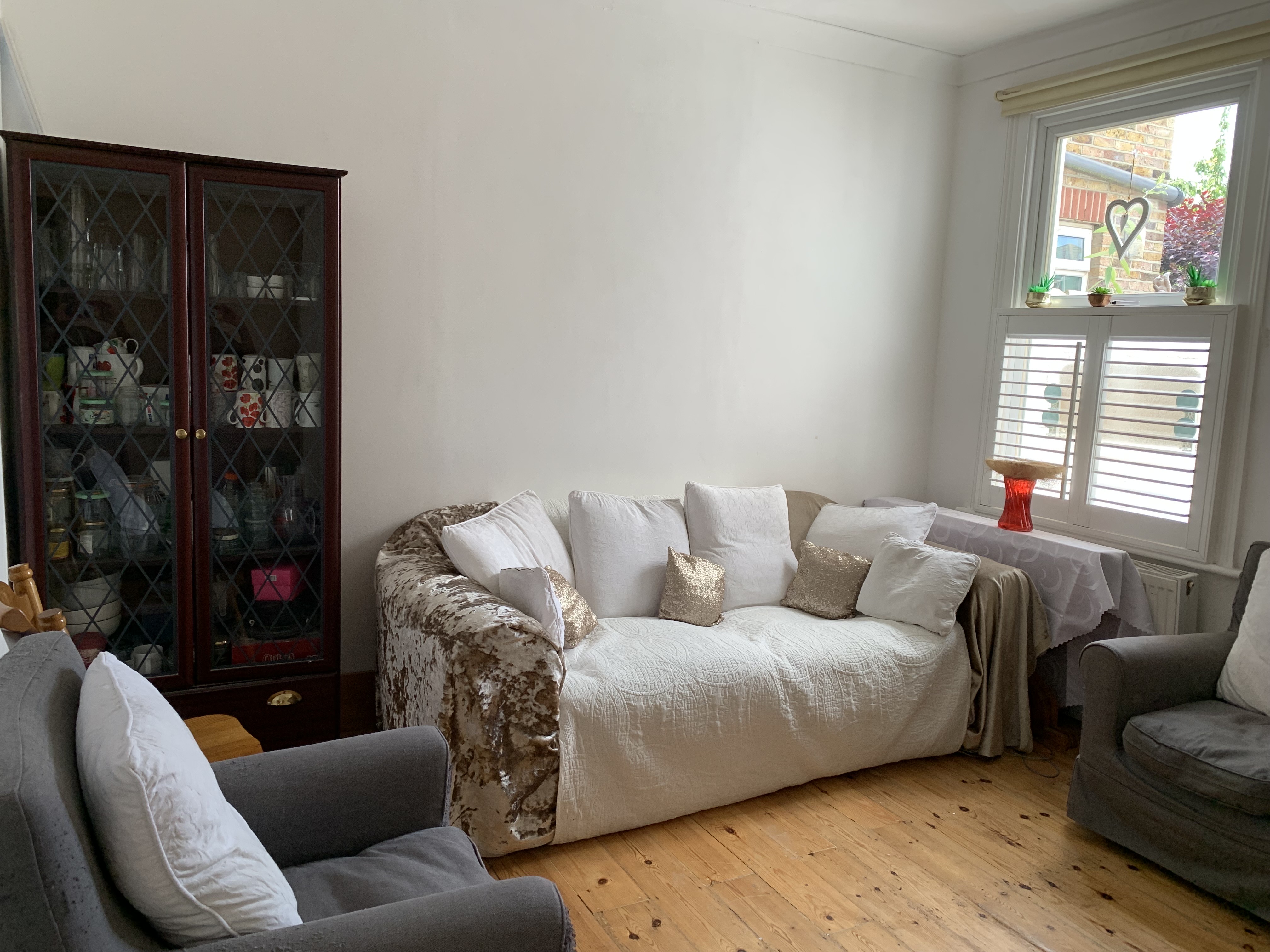  RoomsLocal image