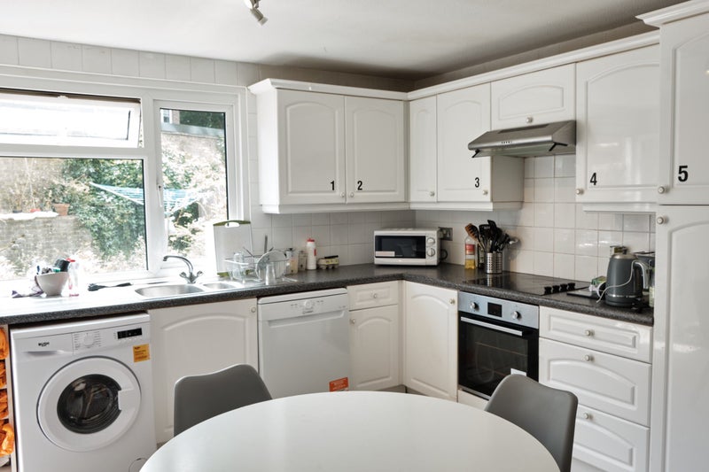 Move In Today! Spacious Double Rooms Waiting for You, Royal Tunbridge Wells RoomsLocal image