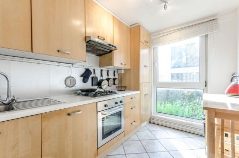 GROUND ONE BEDROOM FLAT IN ISLINGTON, London RoomsLocal image