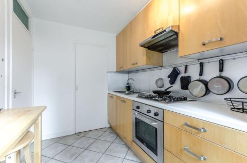 GROUND ONE BEDROOM FLAT IN ISLINGTON, London RoomsLocal image