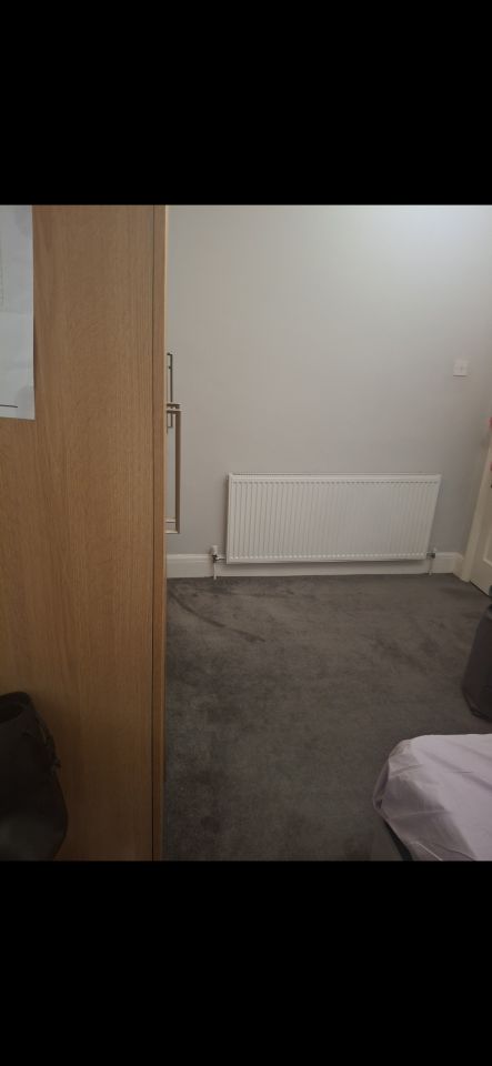 3 rooms in shared house, Welling RoomsLocal image