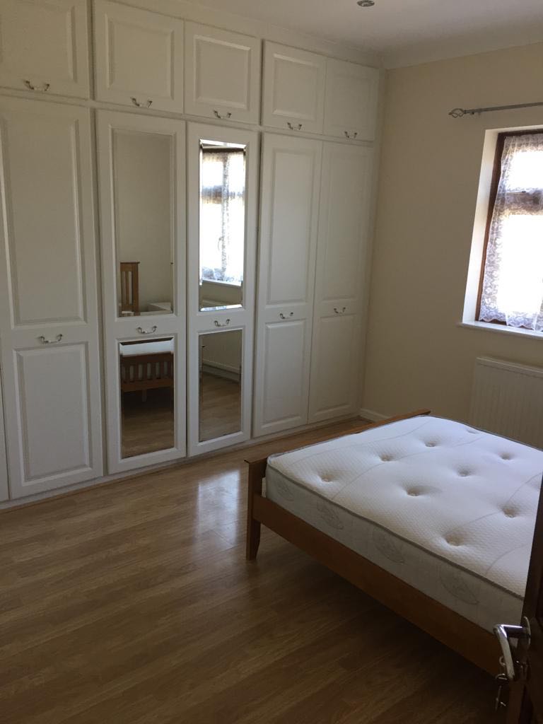 1 Bedroom Double RoomsLocal image