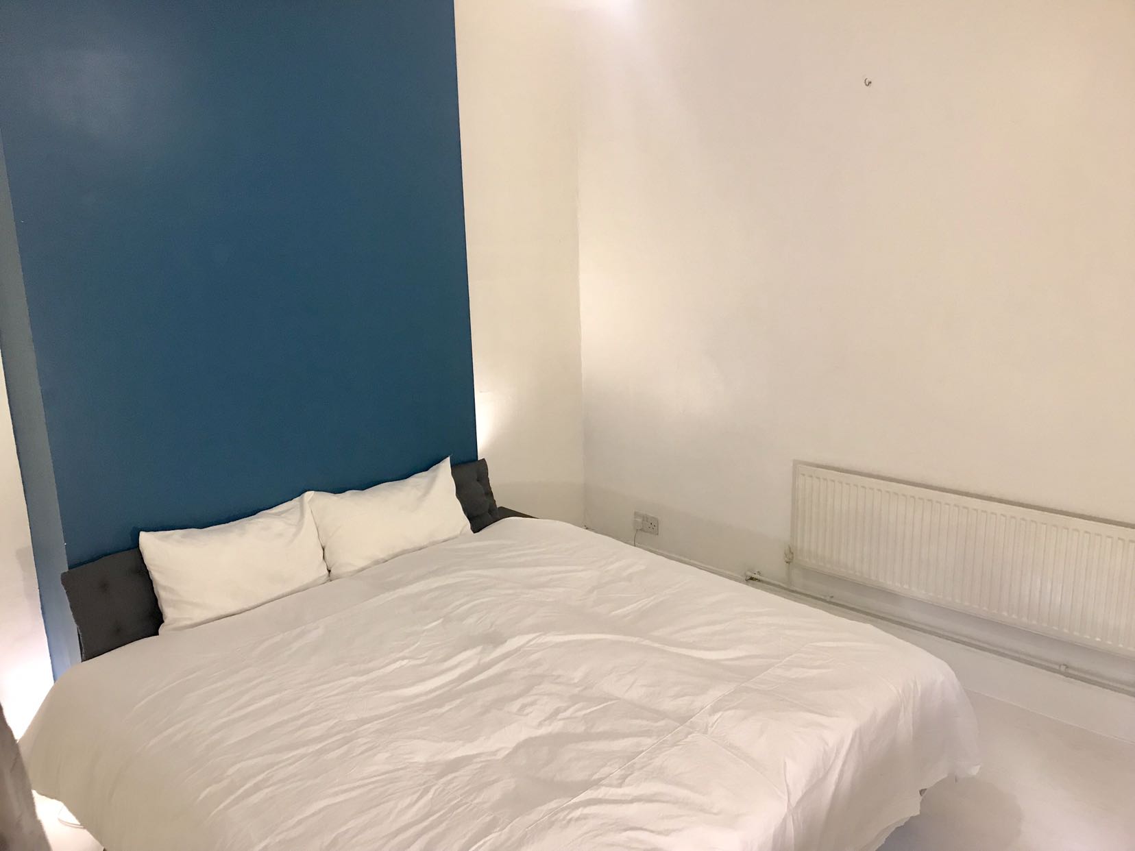 1 spaceious Double room, great location RoomsLocal image