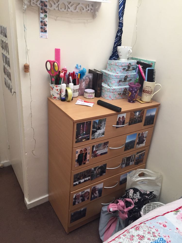 Cosy Double Room In Fab Location  RoomsLocal image