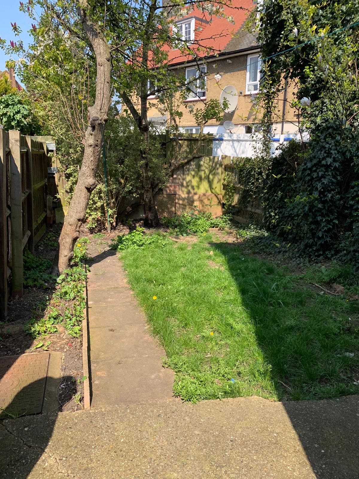 4bed  RoomsLocal image