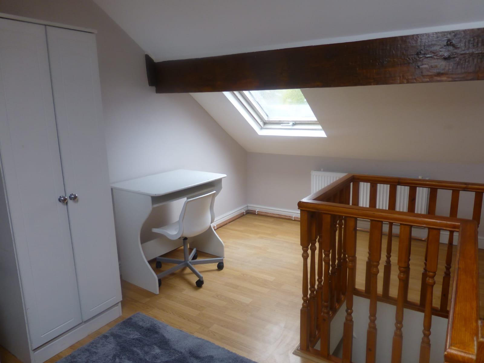  RoomsLocal image