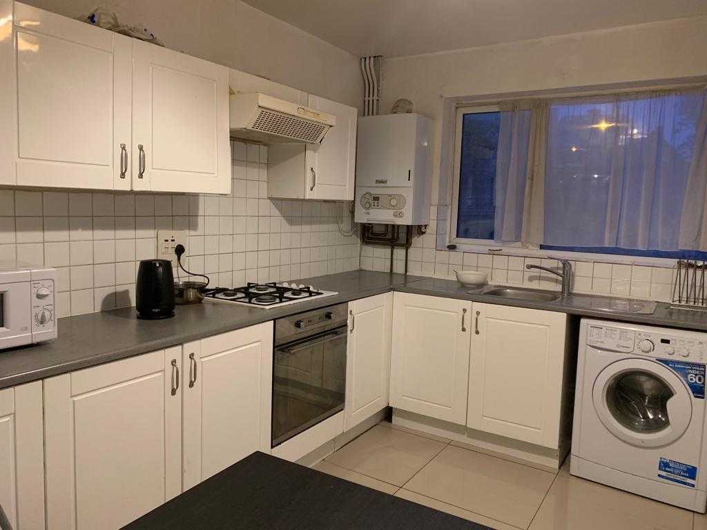 1bedroom RoomsLocal image