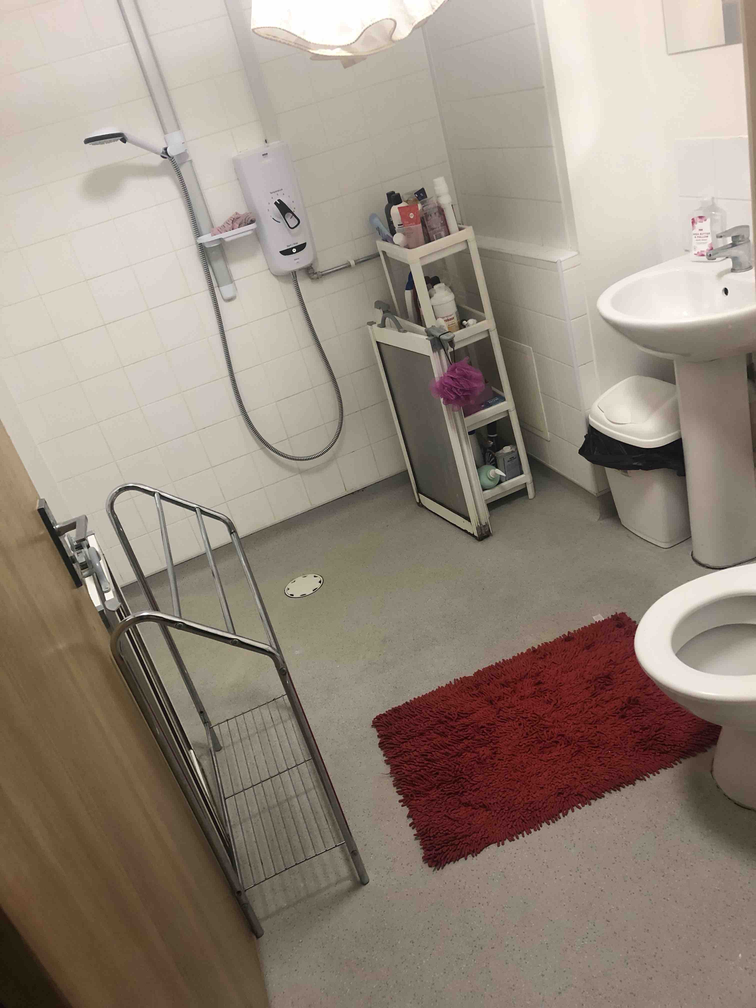  RoomsLocal image