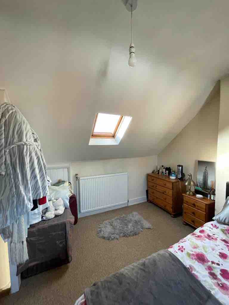 1 room in Henley-on-Thames, RG91SD RoomsLocal image