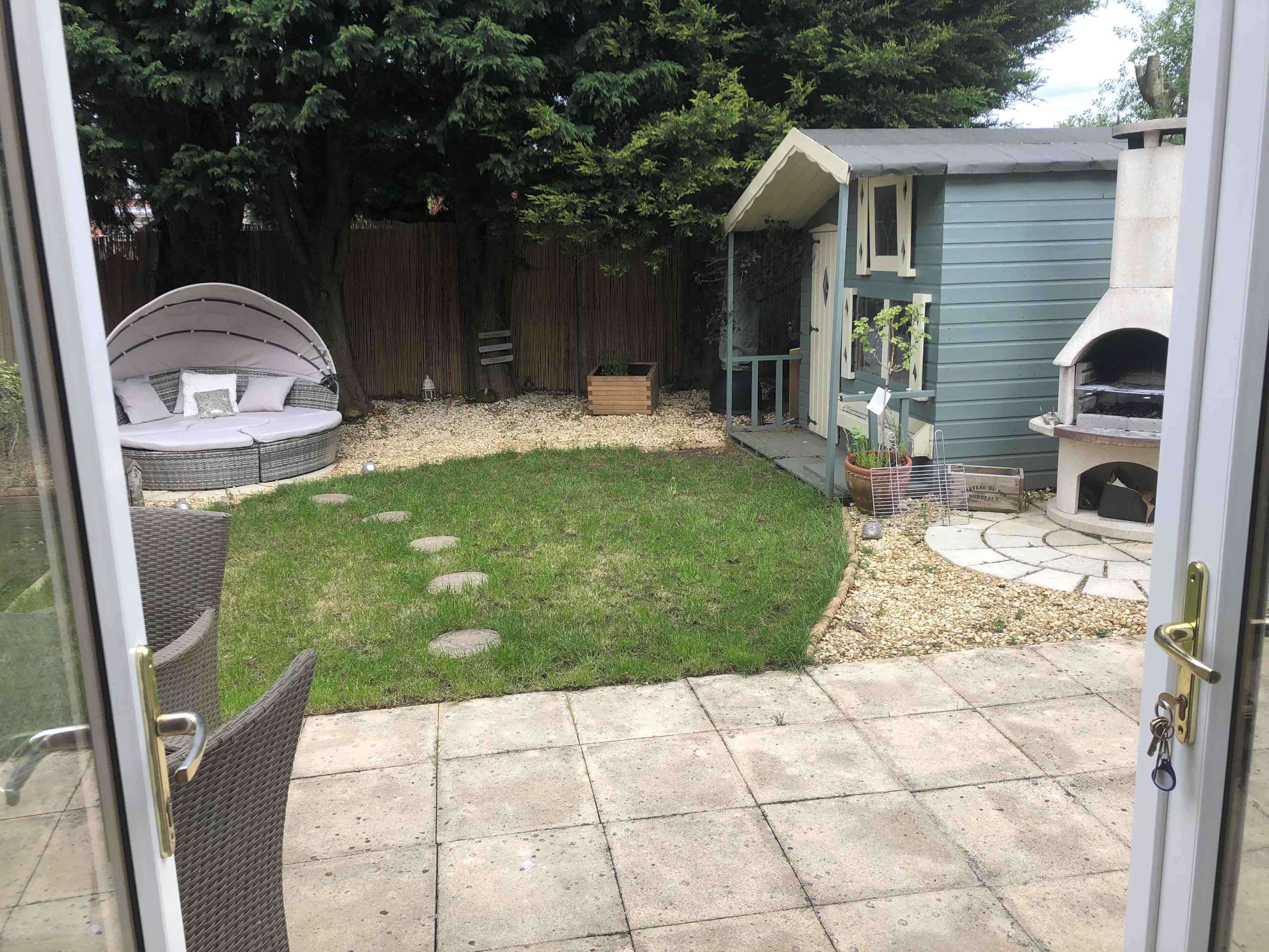 2 Double bedrooms to Let in House Share, Wolverhampton RoomsLocal image