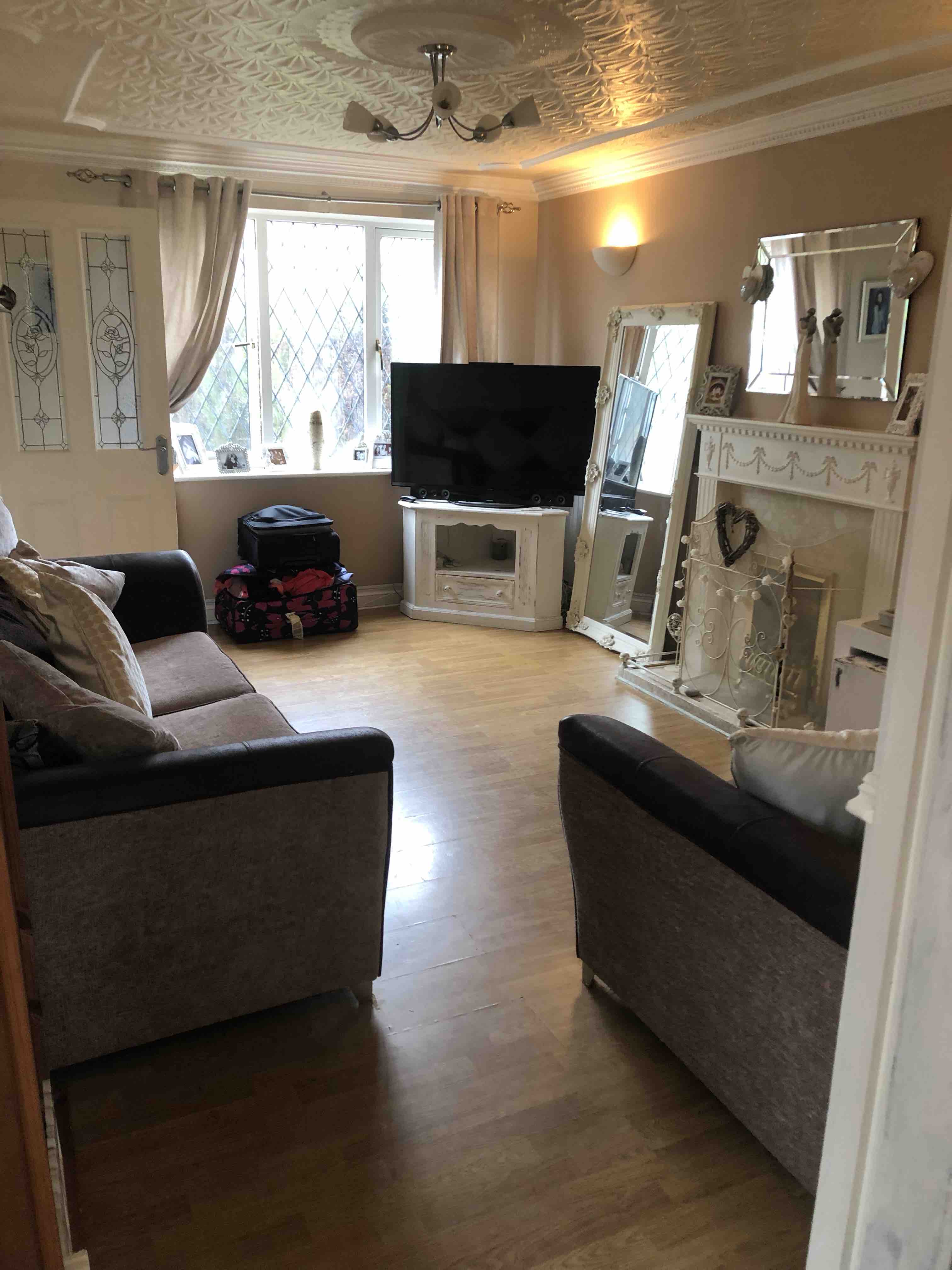 2 Double bedrooms to Let in House Share, Wolverhampton RoomsLocal image