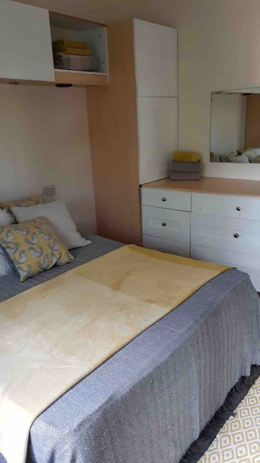 4 bedroom detached, Neston RoomsLocal image
