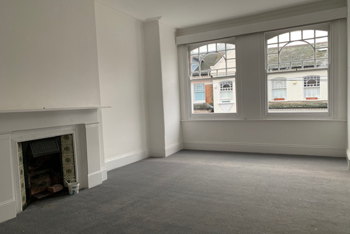 Lovely victorian Maissonte, new flat share, available asap RoomsLocal image