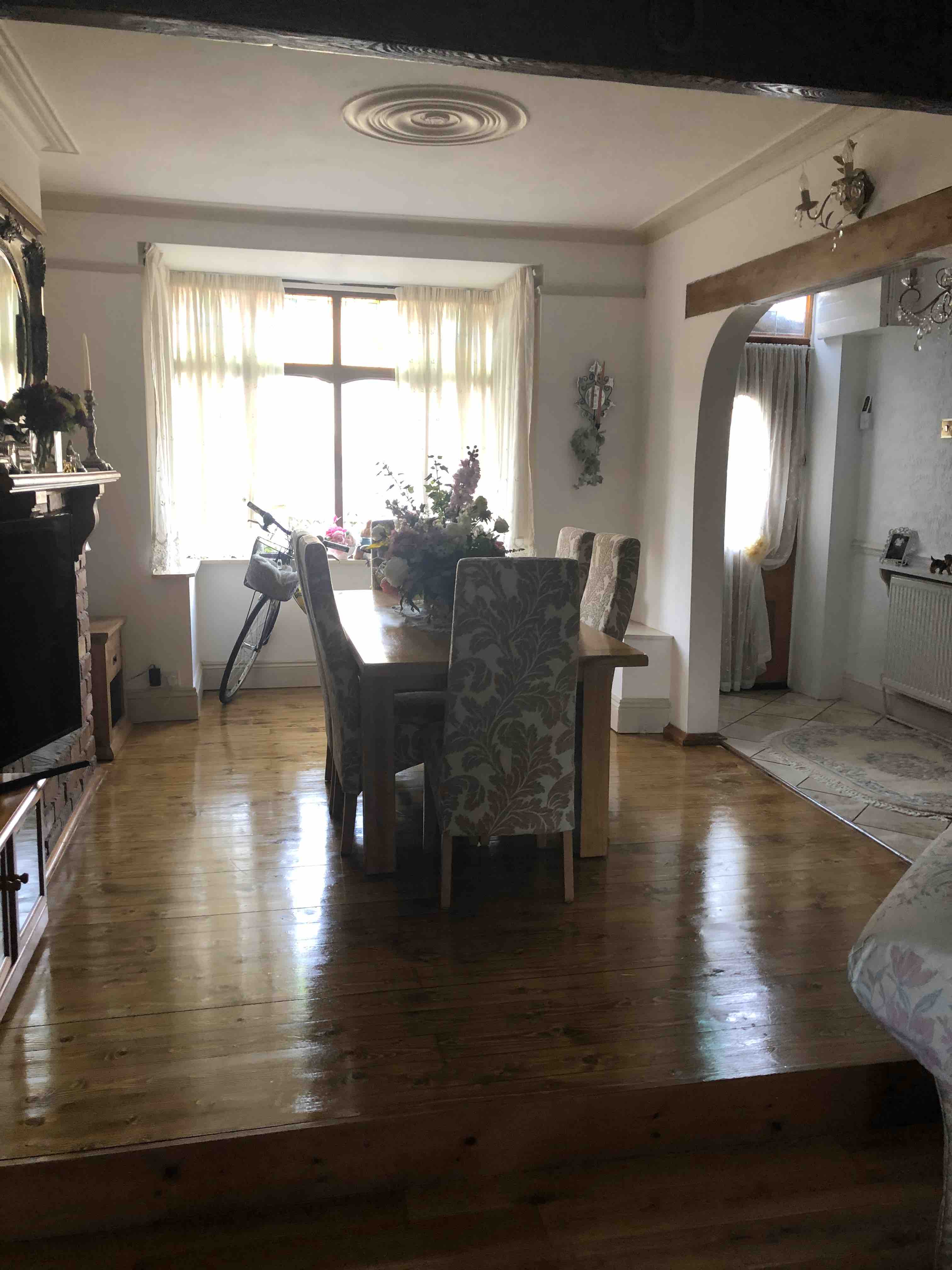  RoomsLocal image