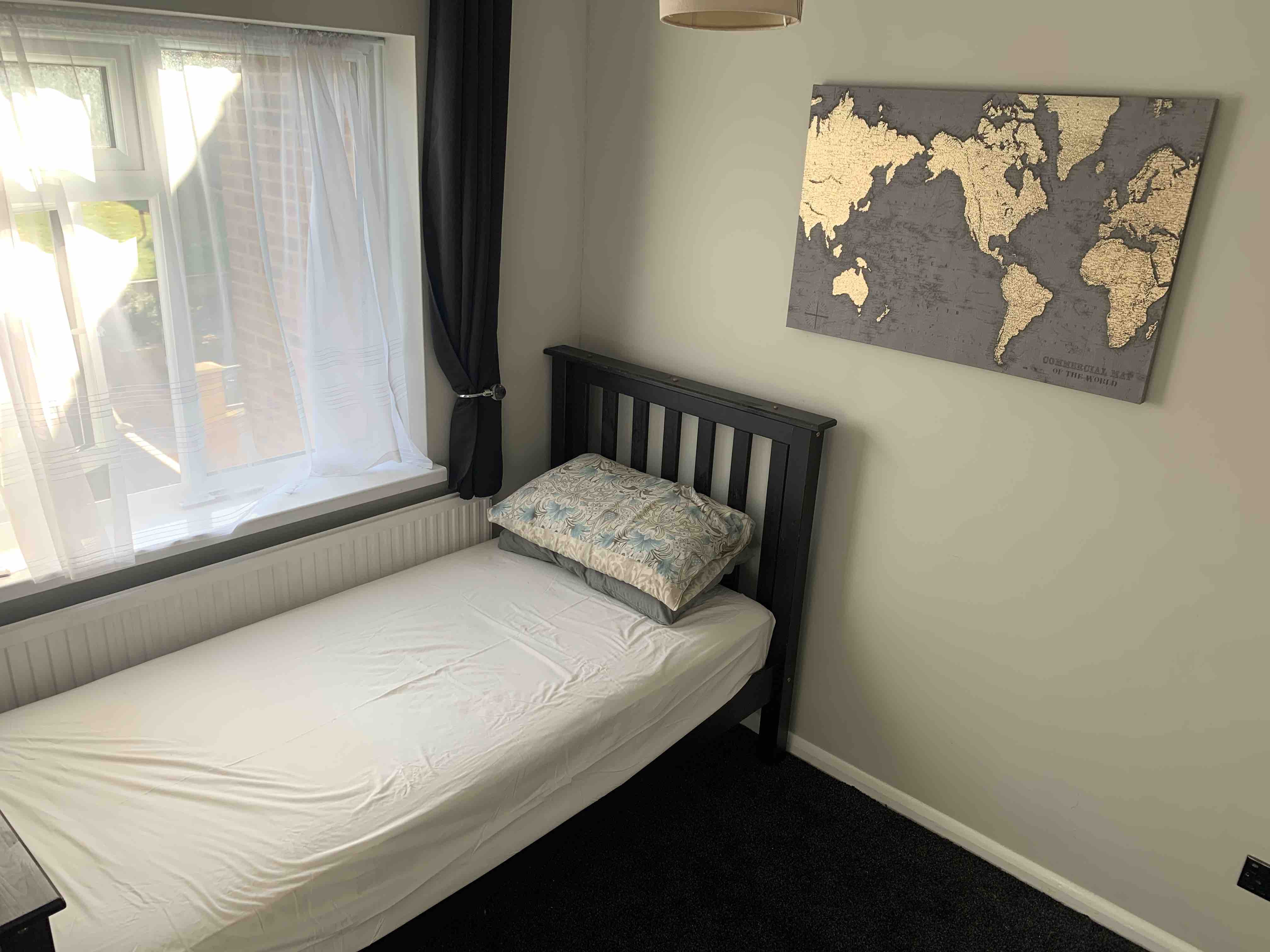  RoomsLocal image