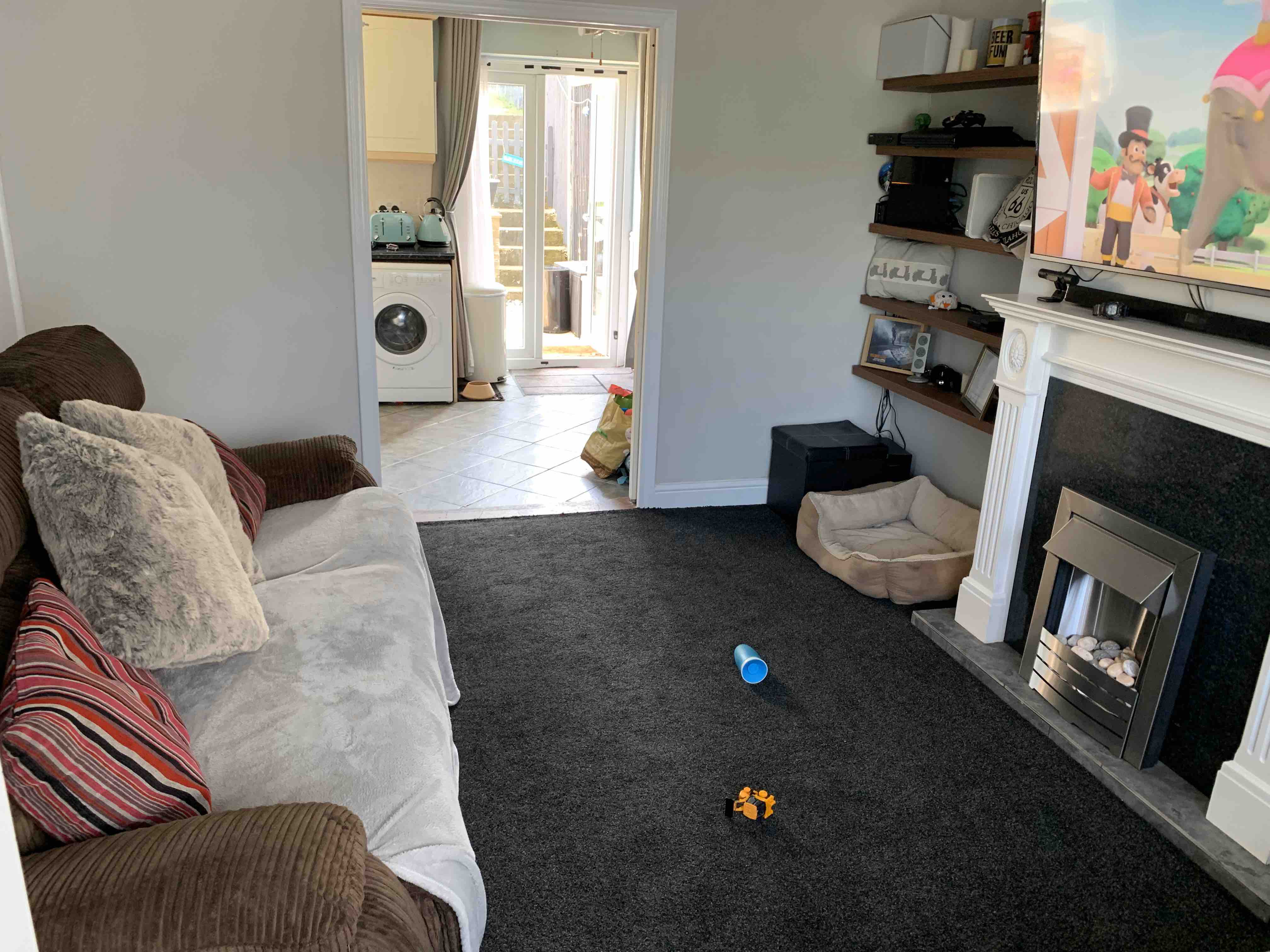  RoomsLocal image