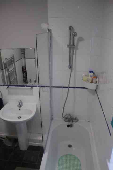 Double bedroom in Rusholme RoomsLocal image