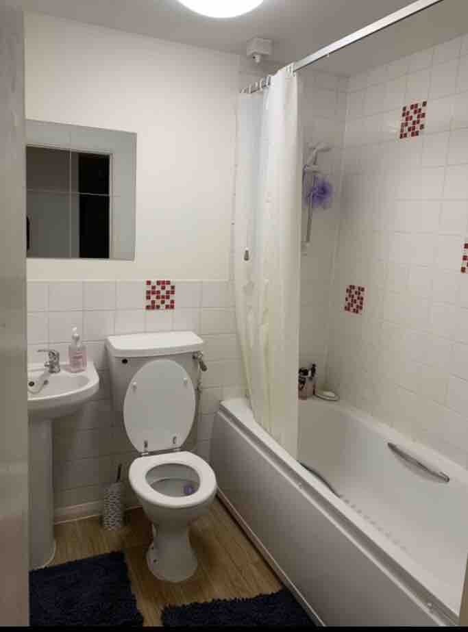 Double Room RoomsLocal image