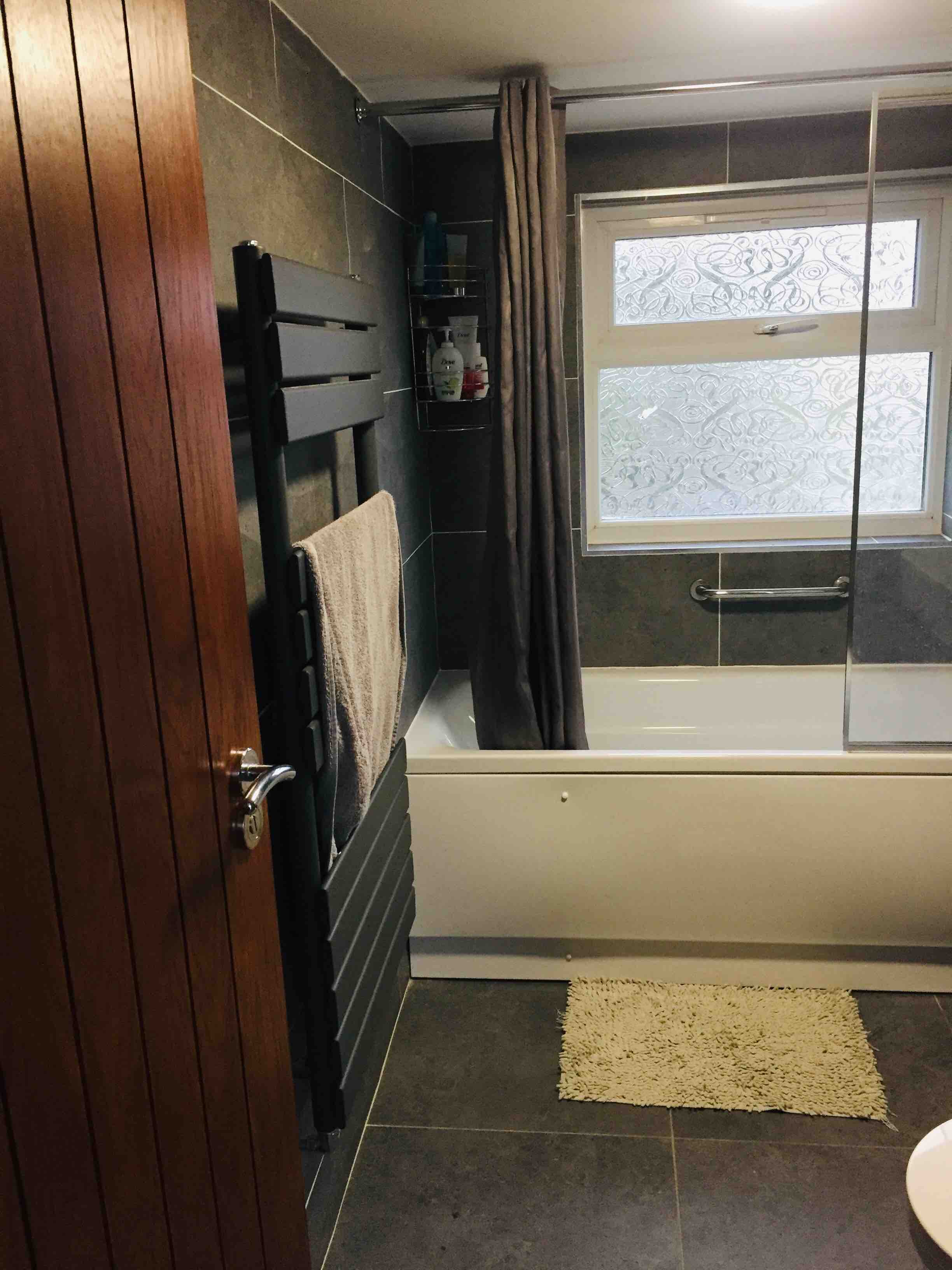 1 room in Oxford, OX30AP RoomsLocal image