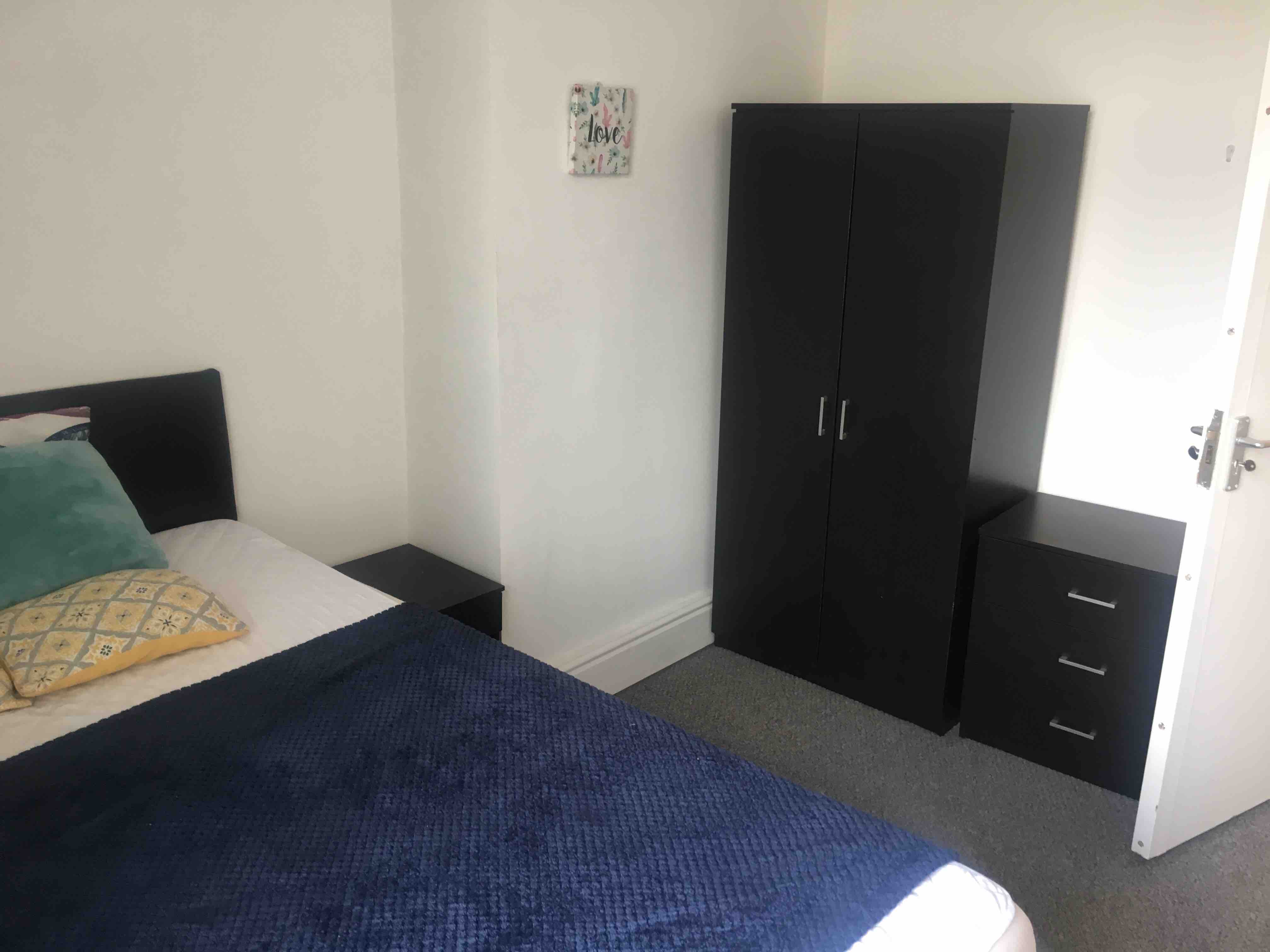  RoomsLocal image