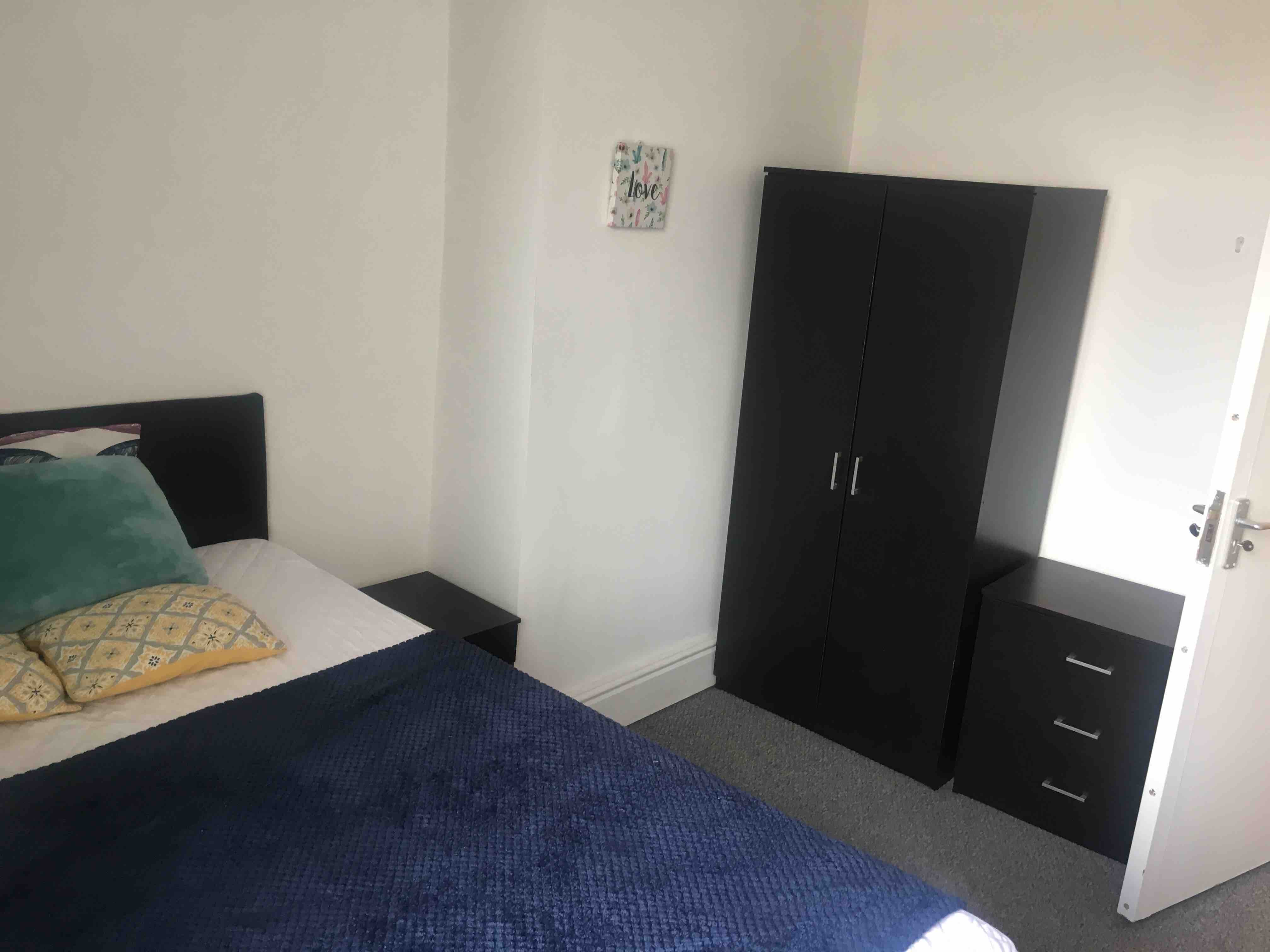  RoomsLocal image