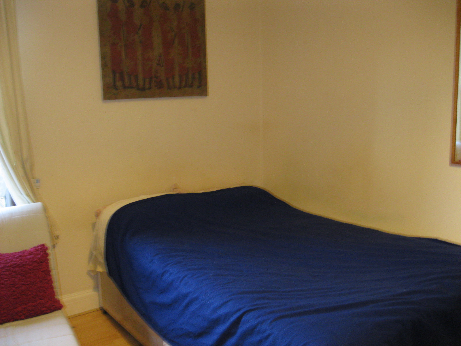 double room in CHISWICK RoomsLocal image