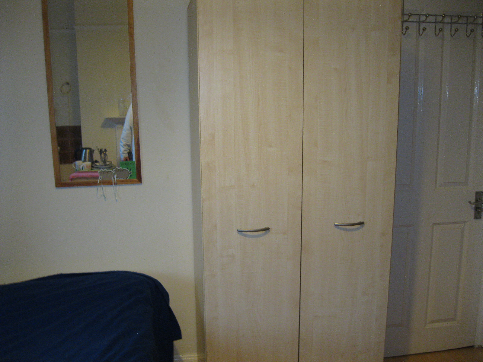 double room in CHISWICK RoomsLocal image