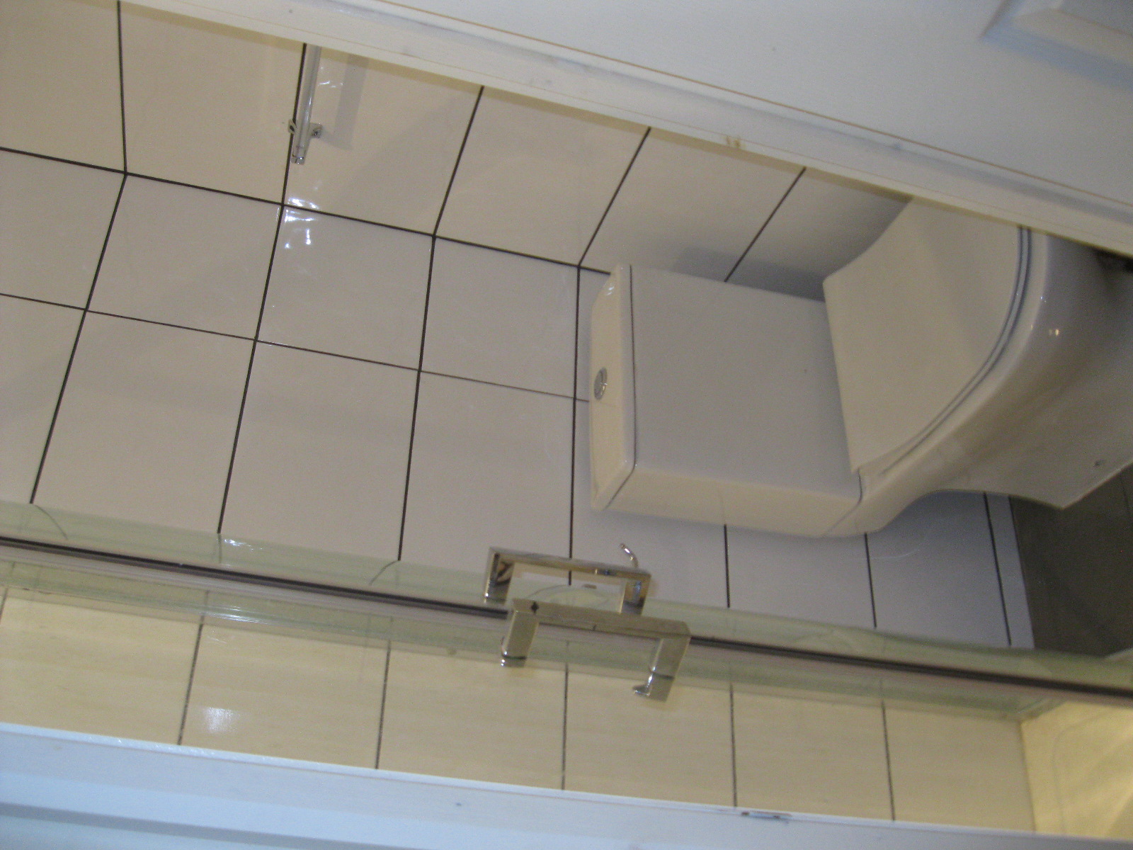 double room with own bathroom RoomsLocal image
