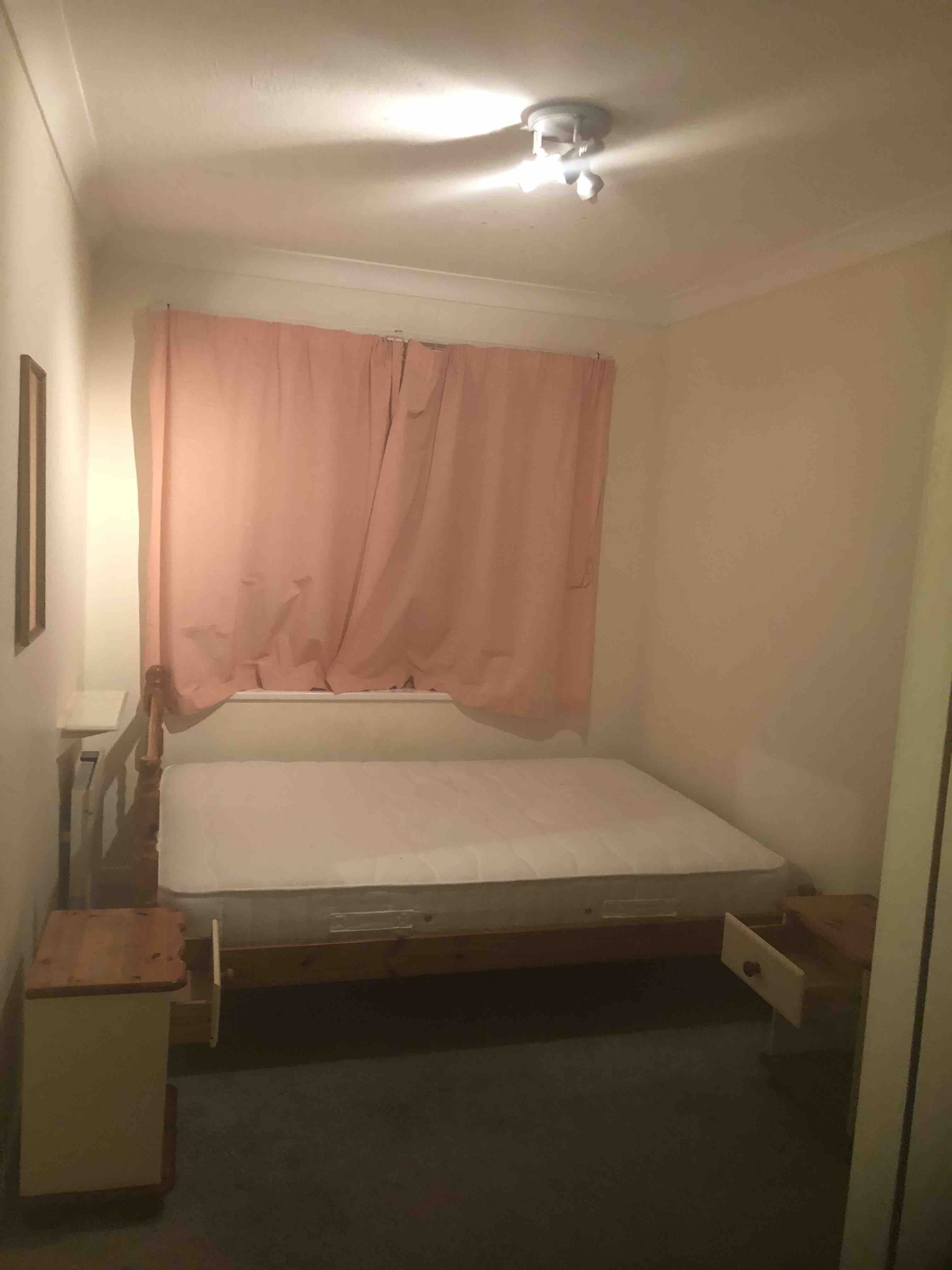  RoomsLocal image