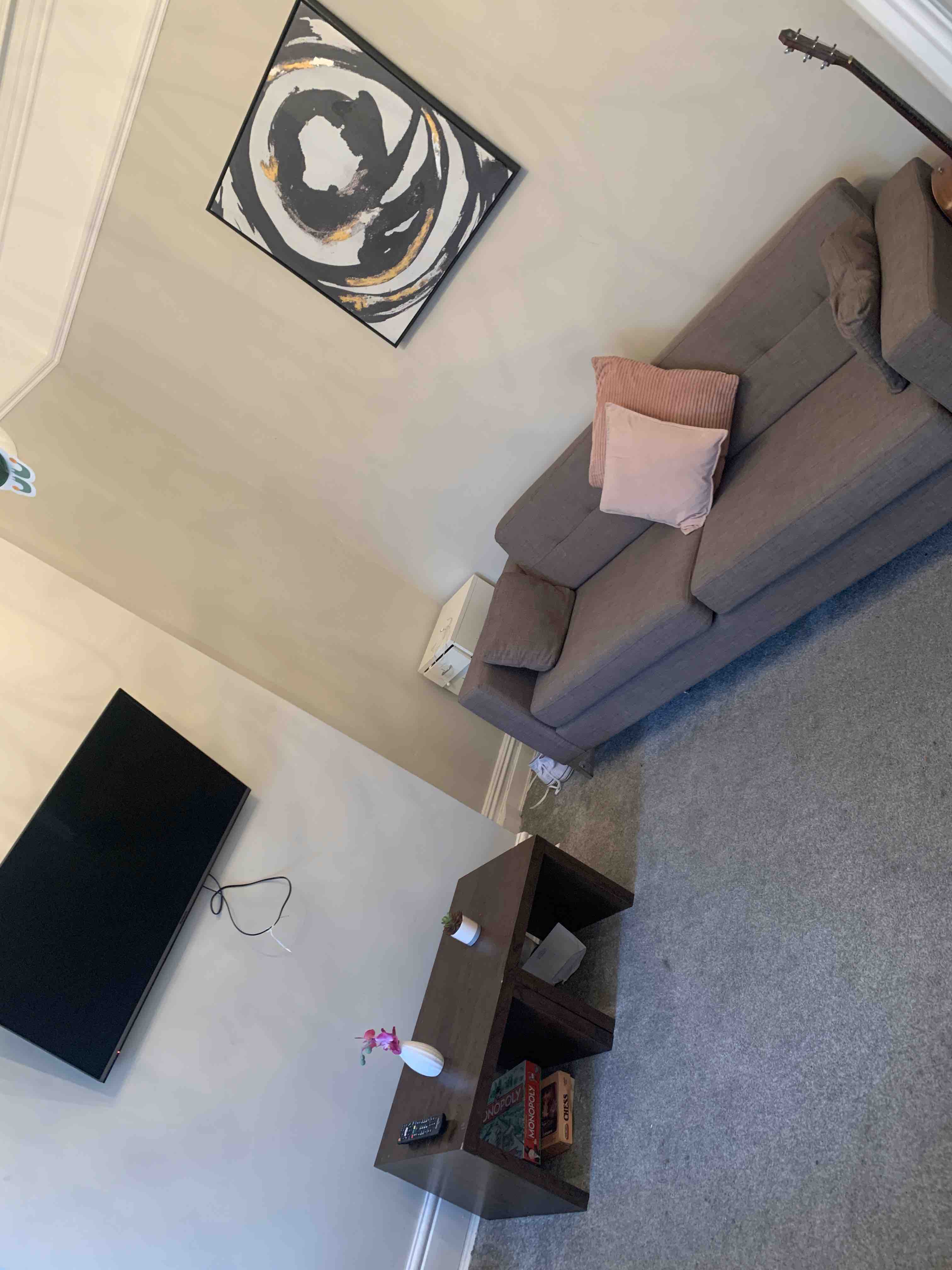 1 bedroom RoomsLocal image