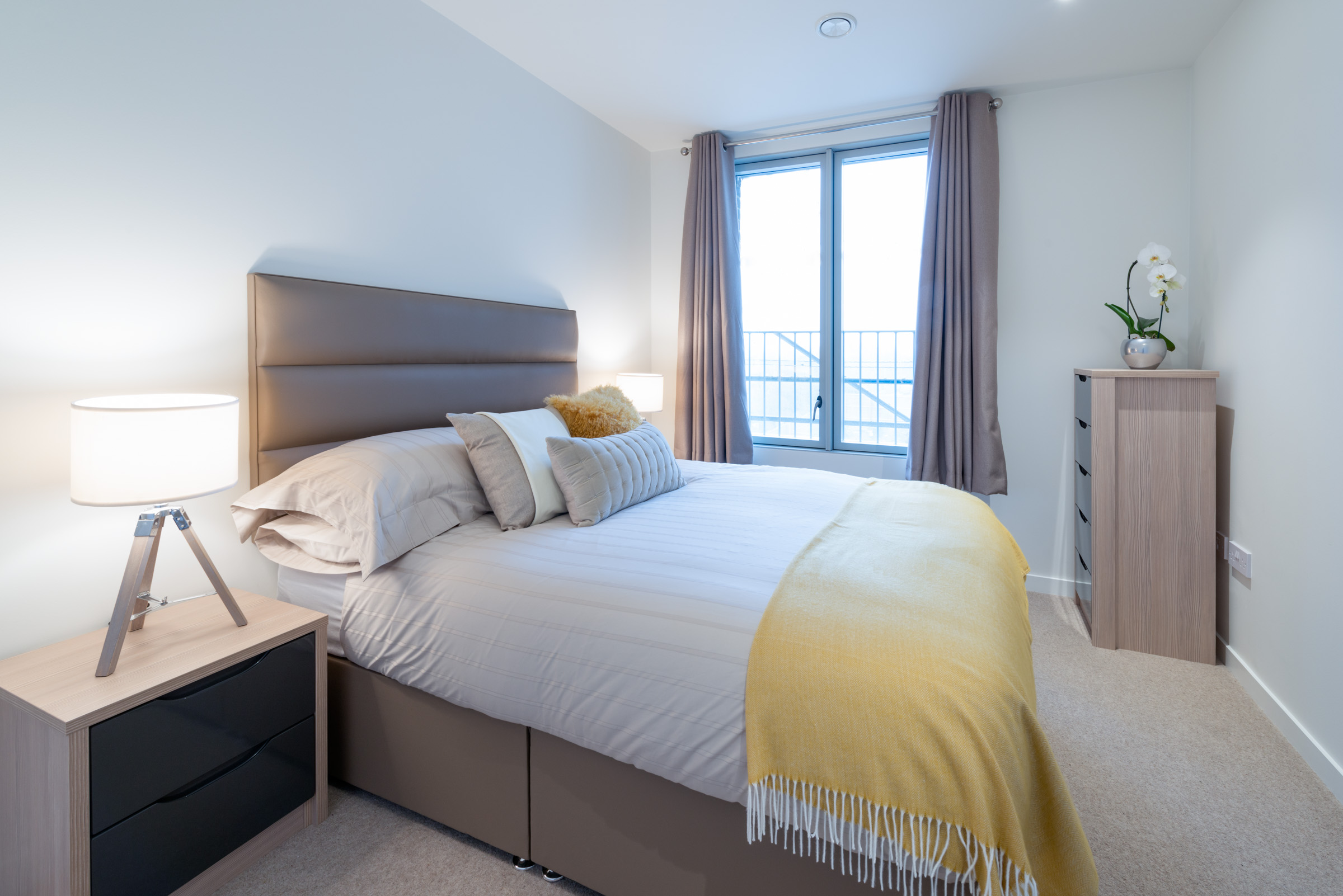 Cozy Double bedroom for rent in a two bed apartment image