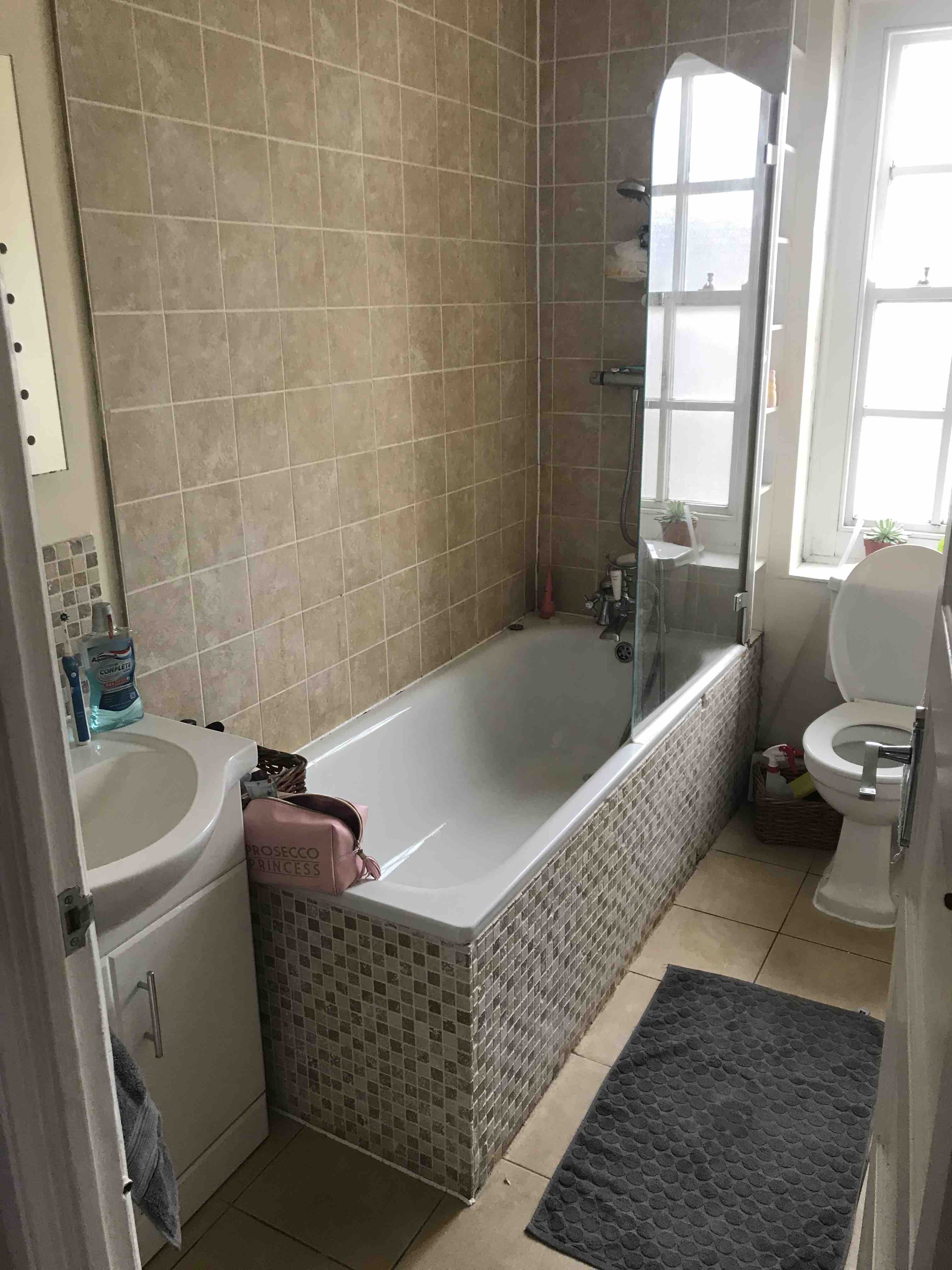 Huge Double Bedroom with Roof Terrace RoomsLocal image