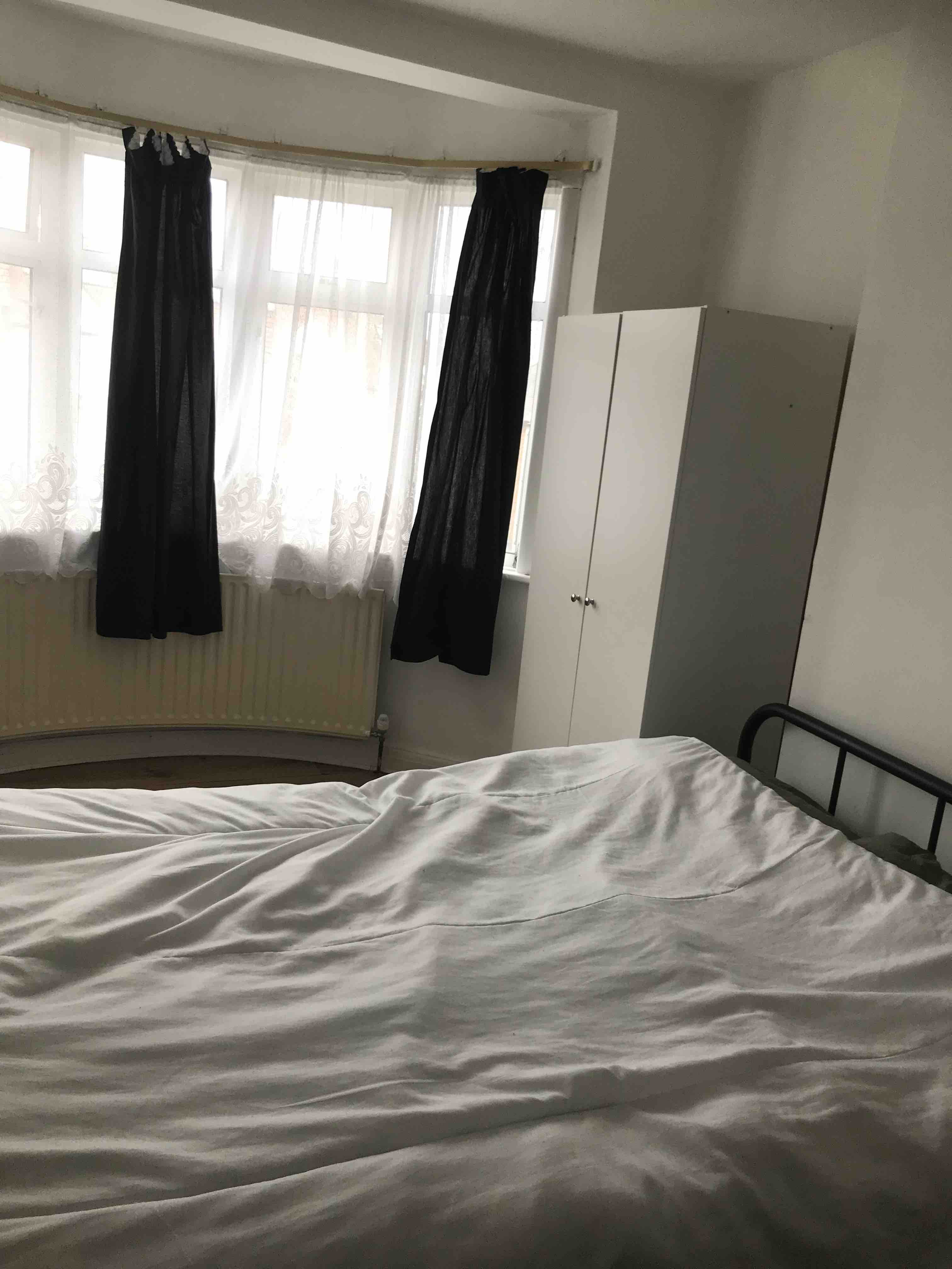 1 RoomsLocal image