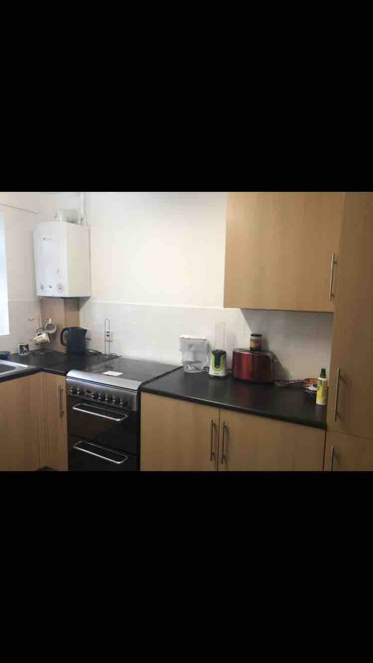 1 Bedroom west Drayton £600 Month RoomsLocal image