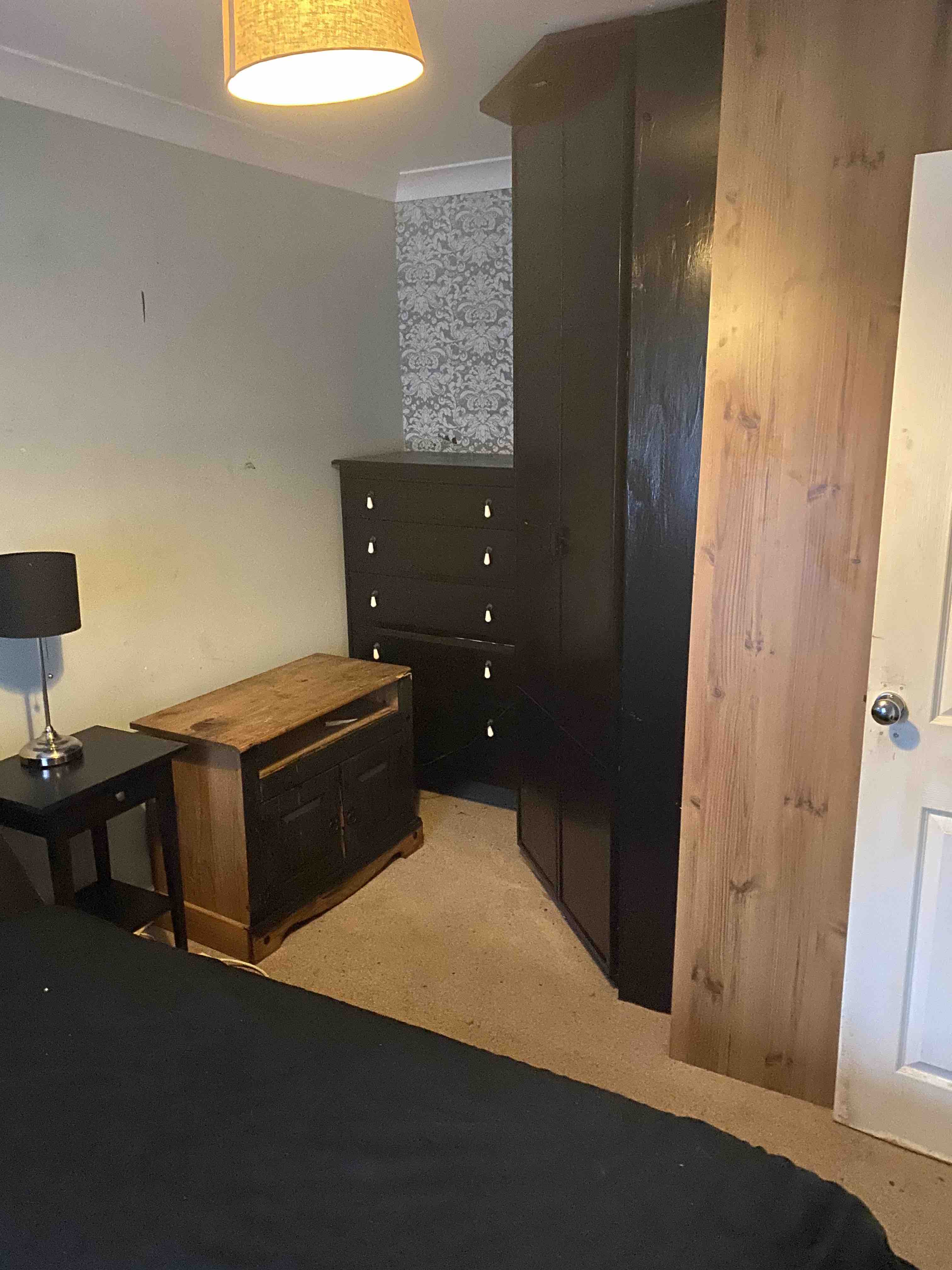 Large Funished Room, Milton Keynes RoomsLocal image
