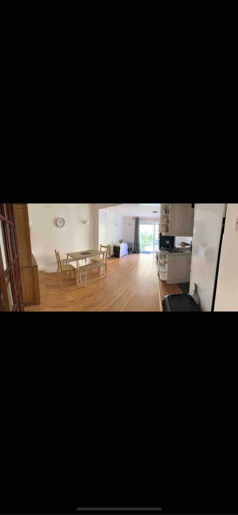 Spacious Double Bedroom in Wimbledon RoomsLocal image