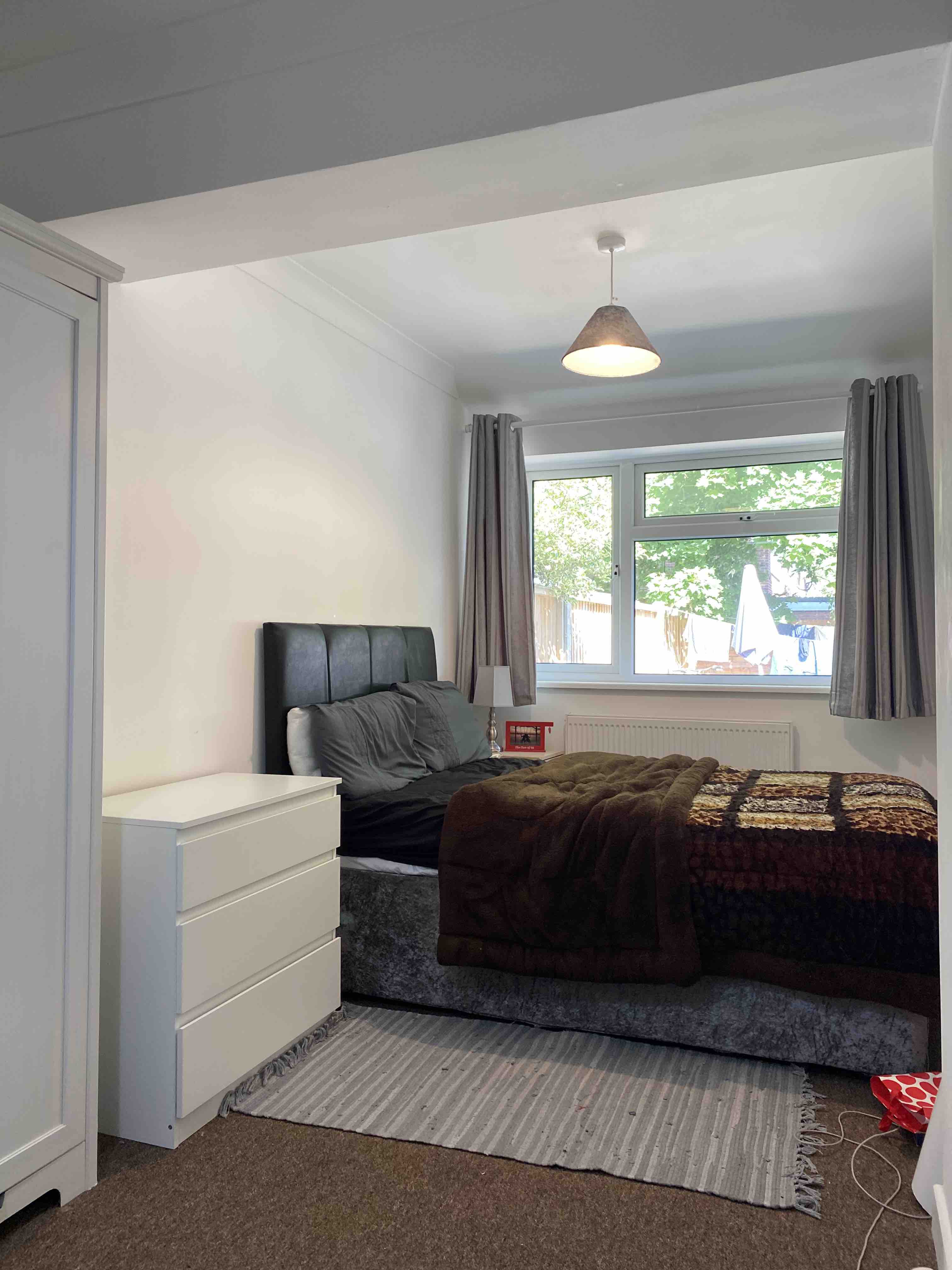 1 RoomsLocal image