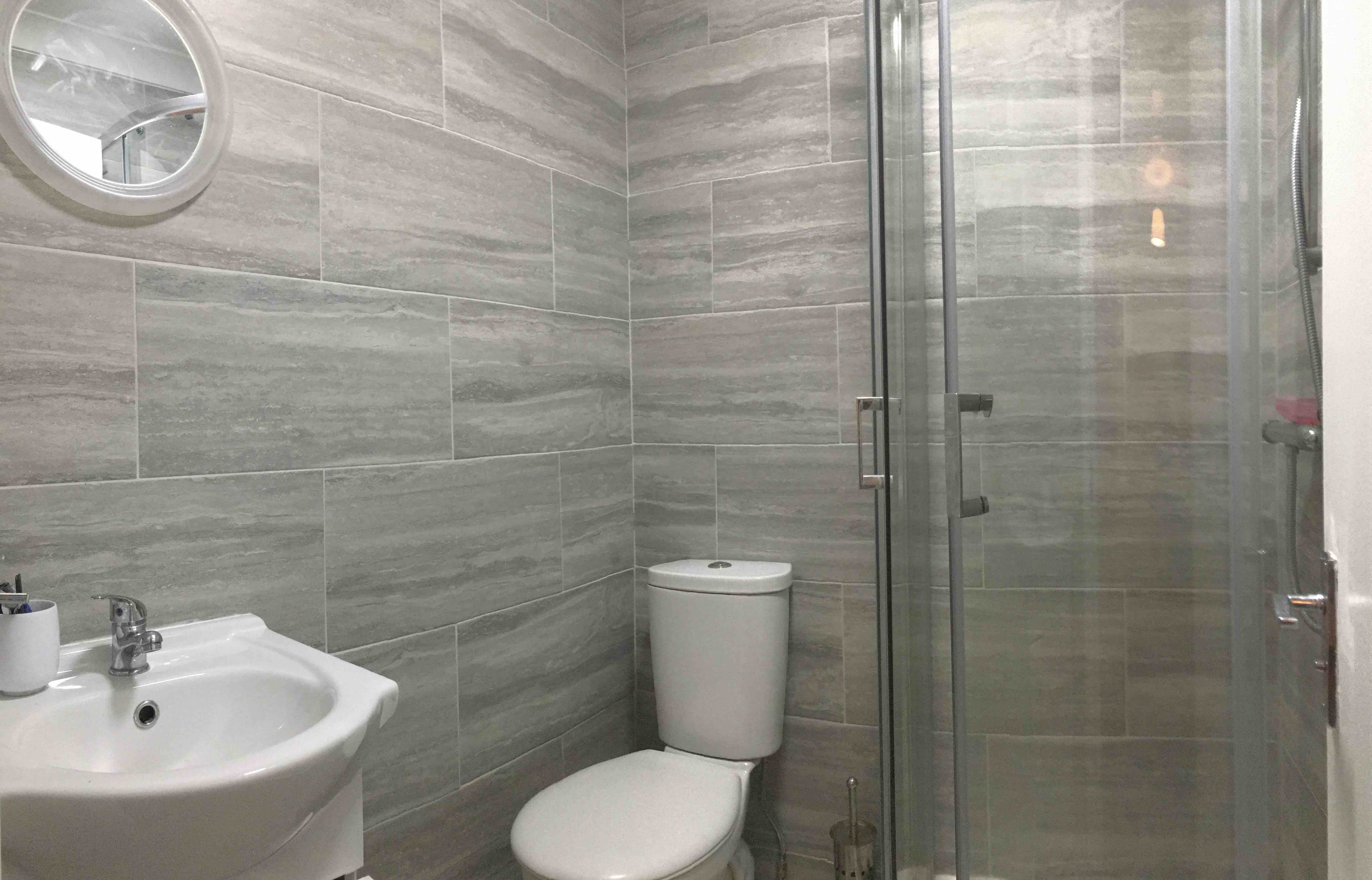 1 RoomsLocal image