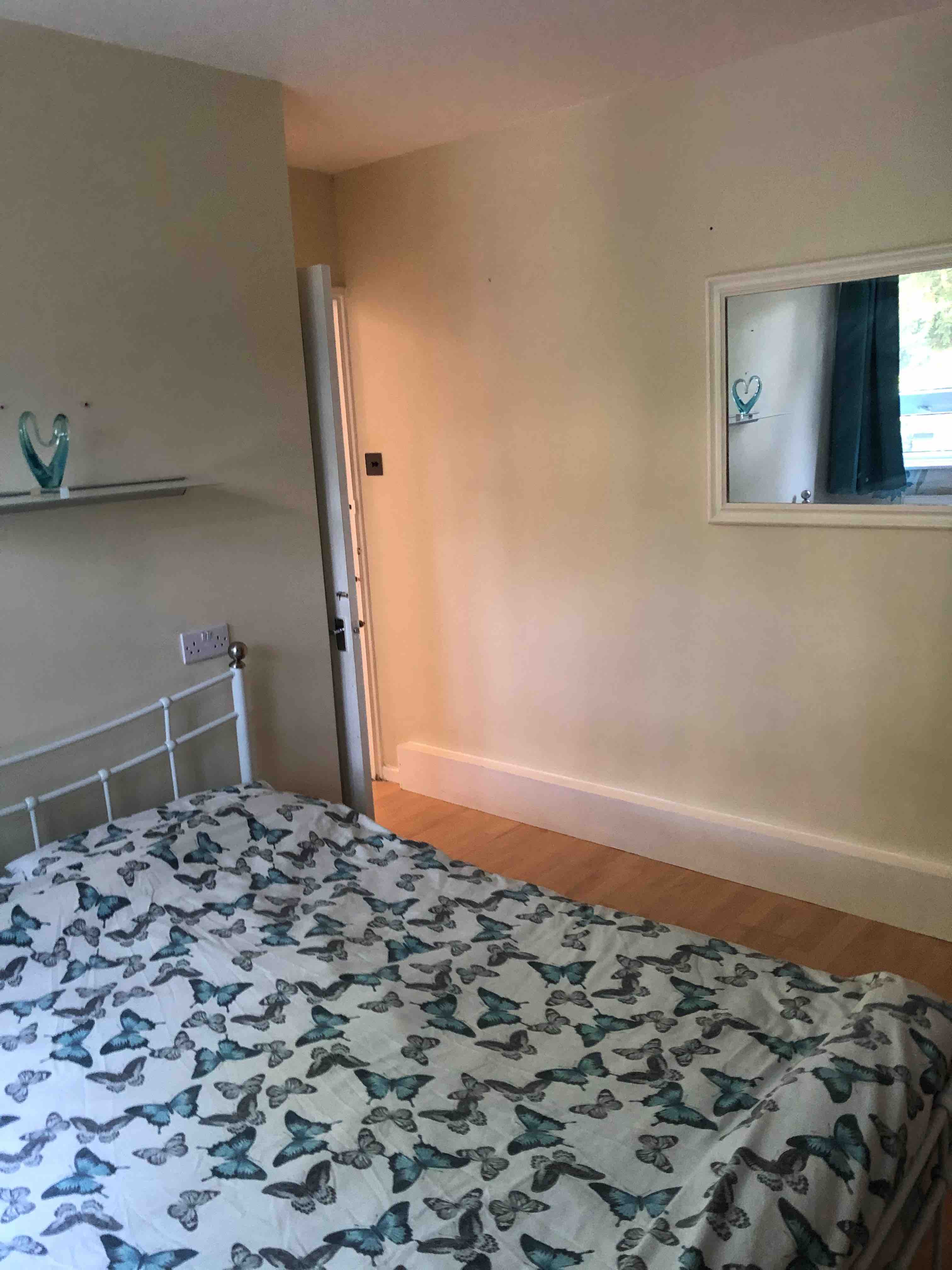 RoomsLocal image