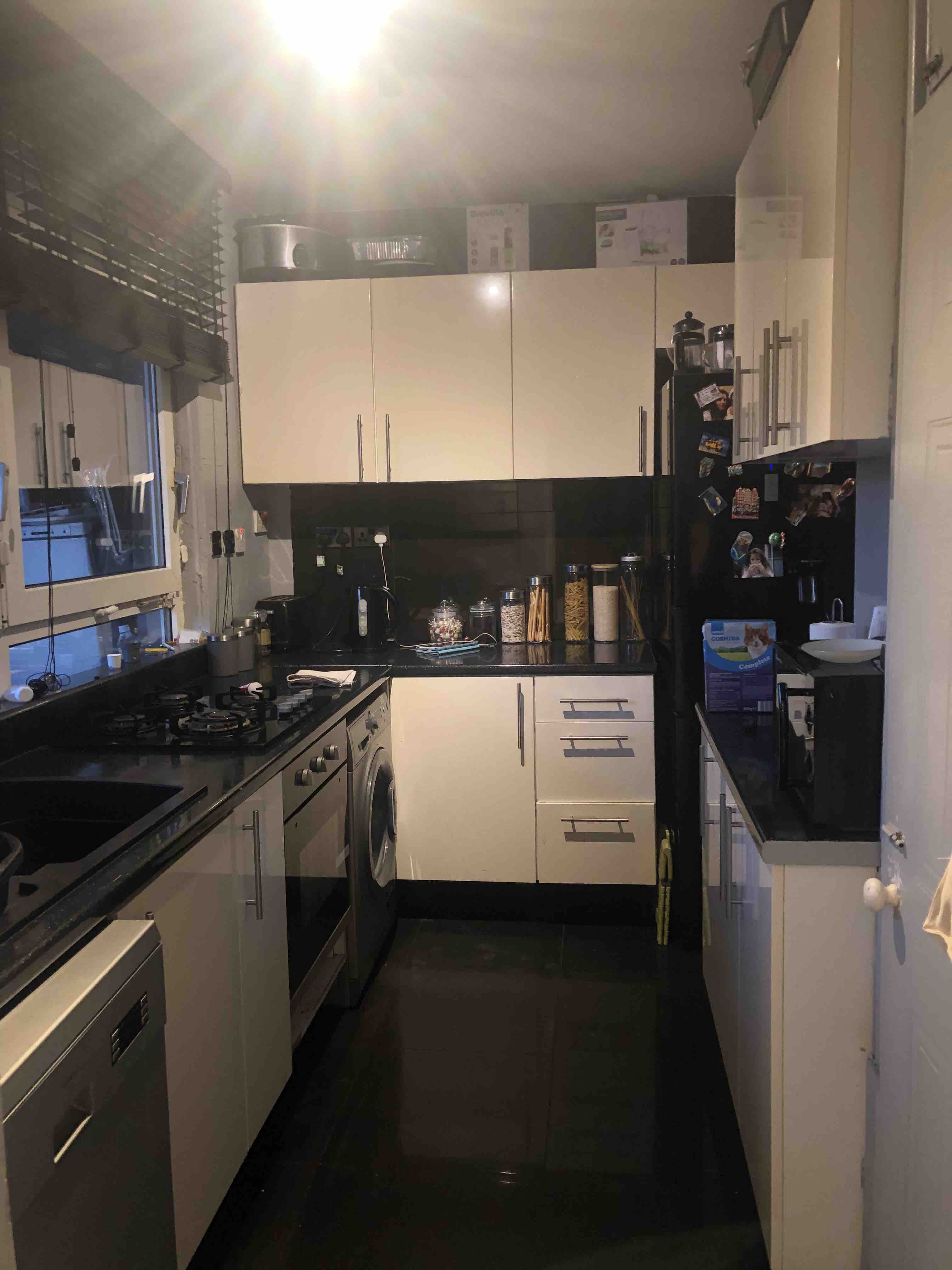 RoomsLocal image