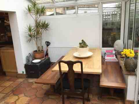Mon-Fri room + private shower & shared garden RoomsLocal image