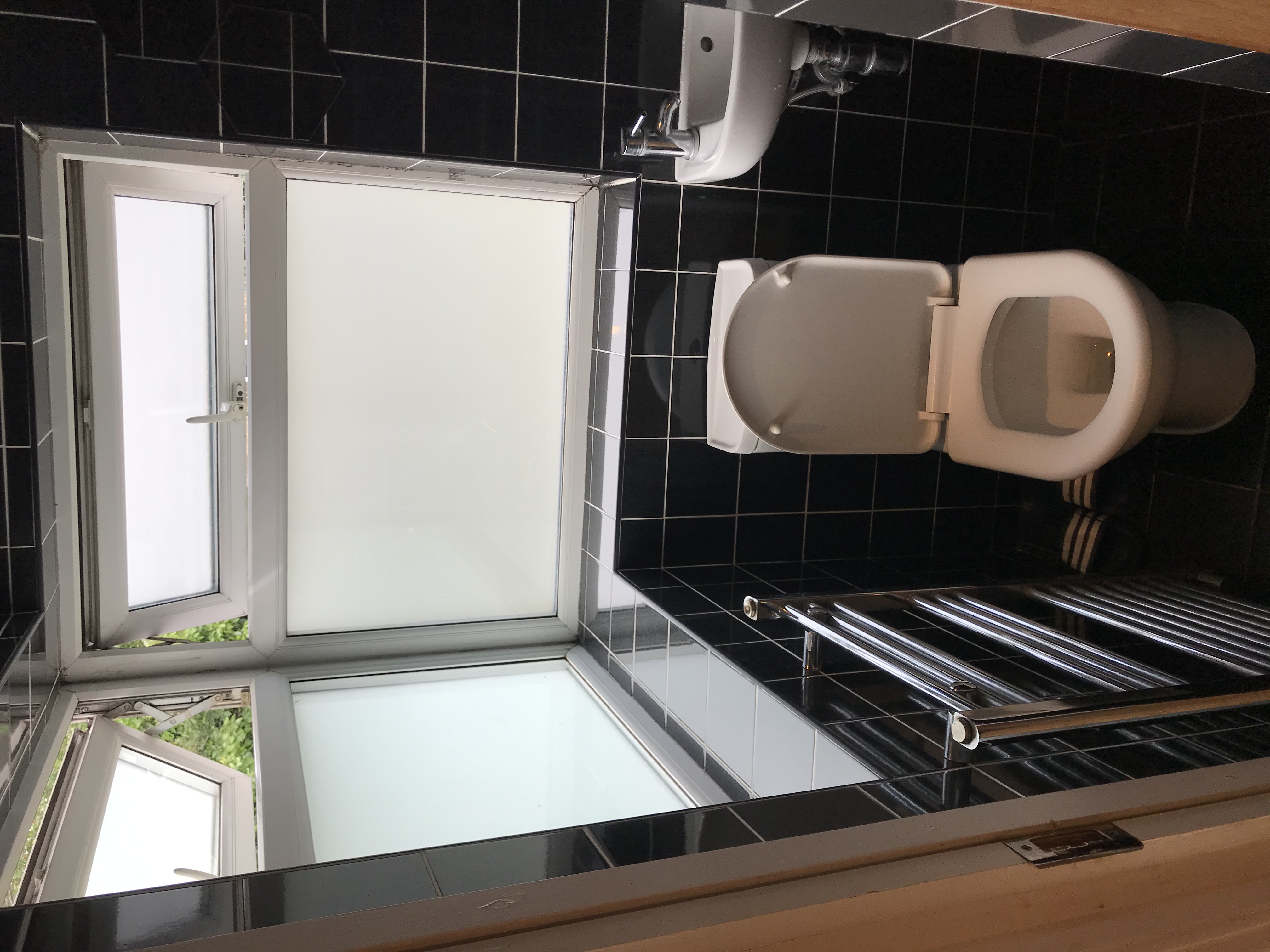 Double En Suite Bedroom RoomsLocal image