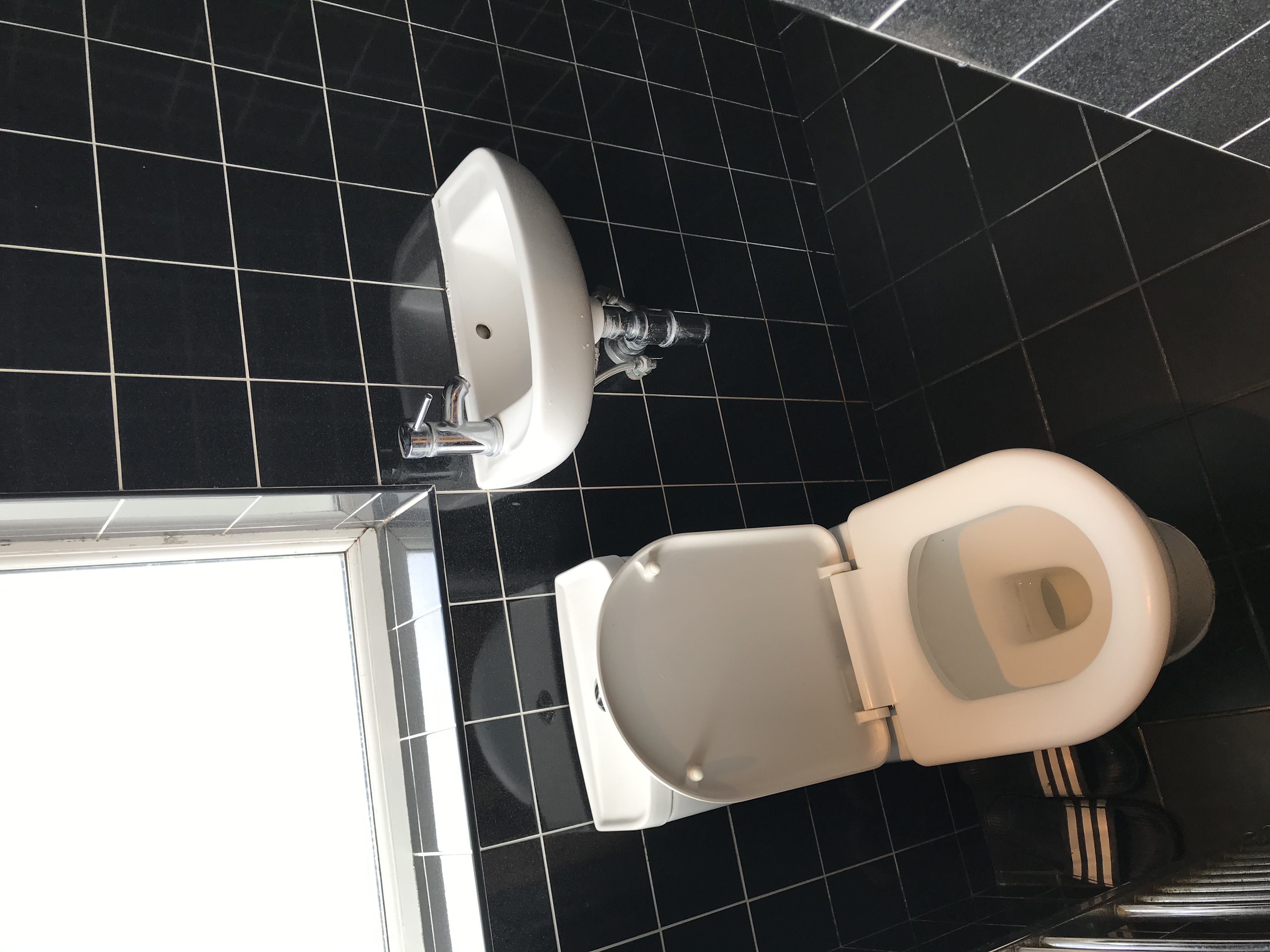 Double En Suite Bedroom RoomsLocal image