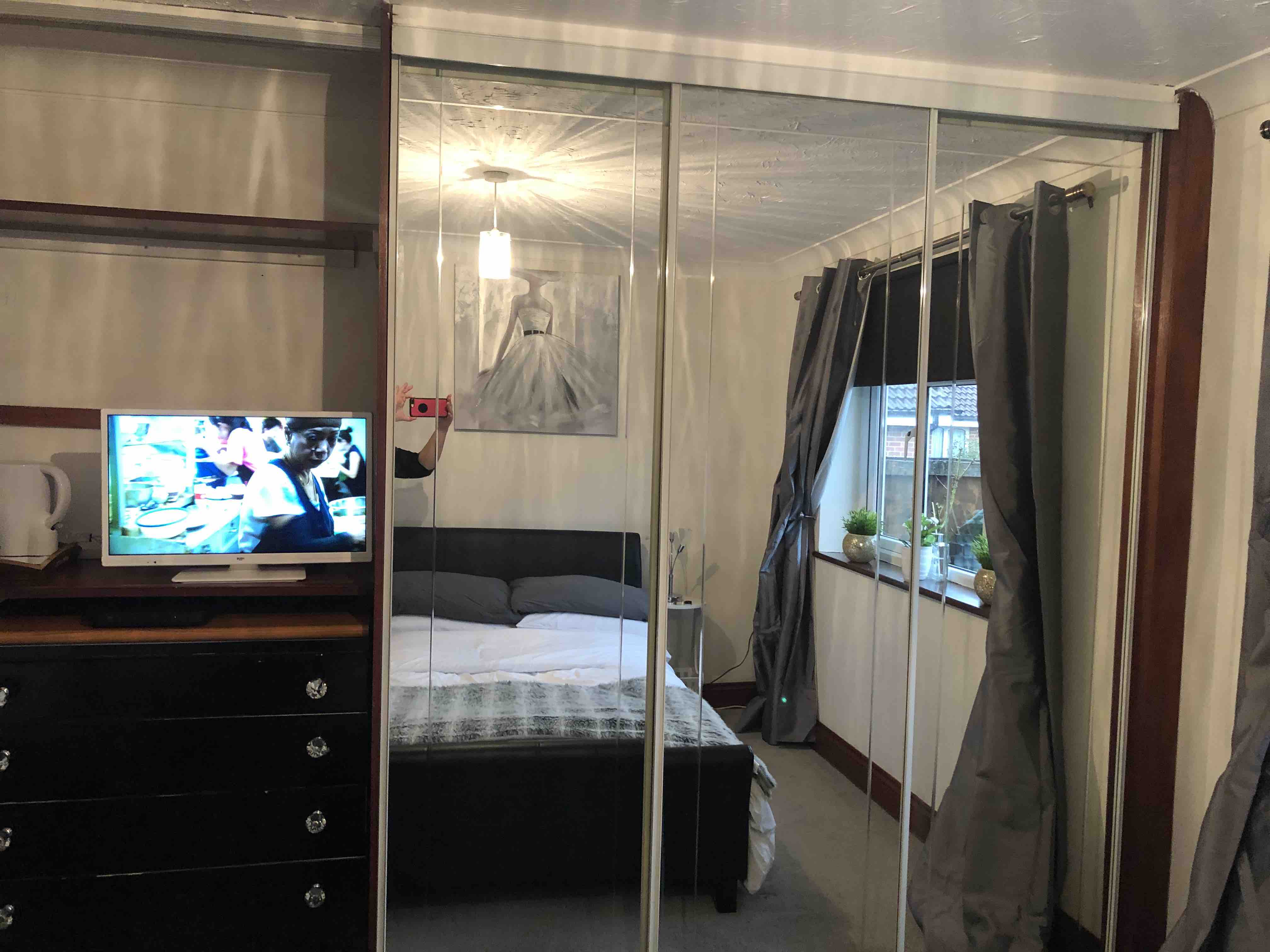  RoomsLocal image